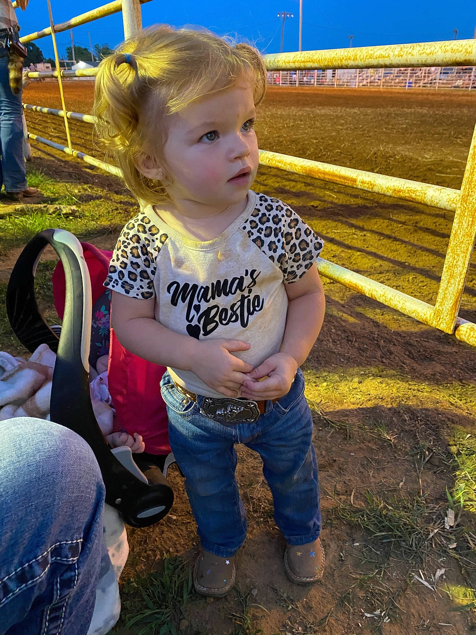 Chevelle is registered to the contest to win money with this photo: child, fun, person, play, smile, soil, toddler