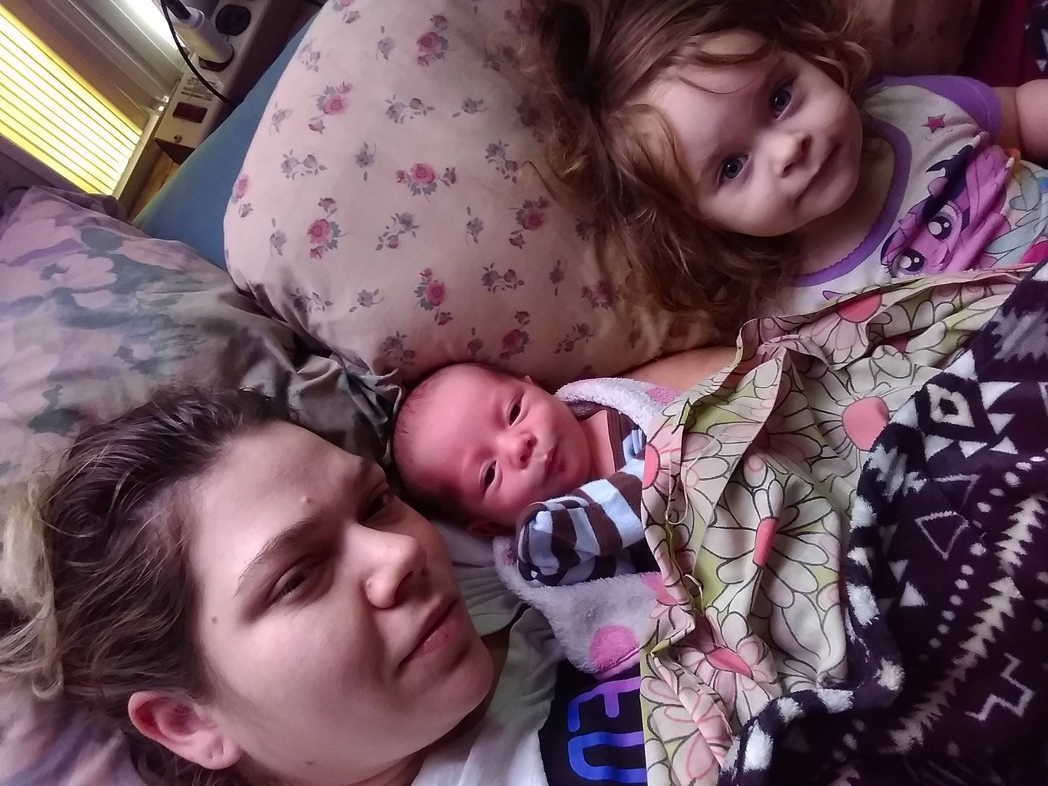 Lala is registered to the contest to win money with this photo: child, daughter, girl, person, product, toddler