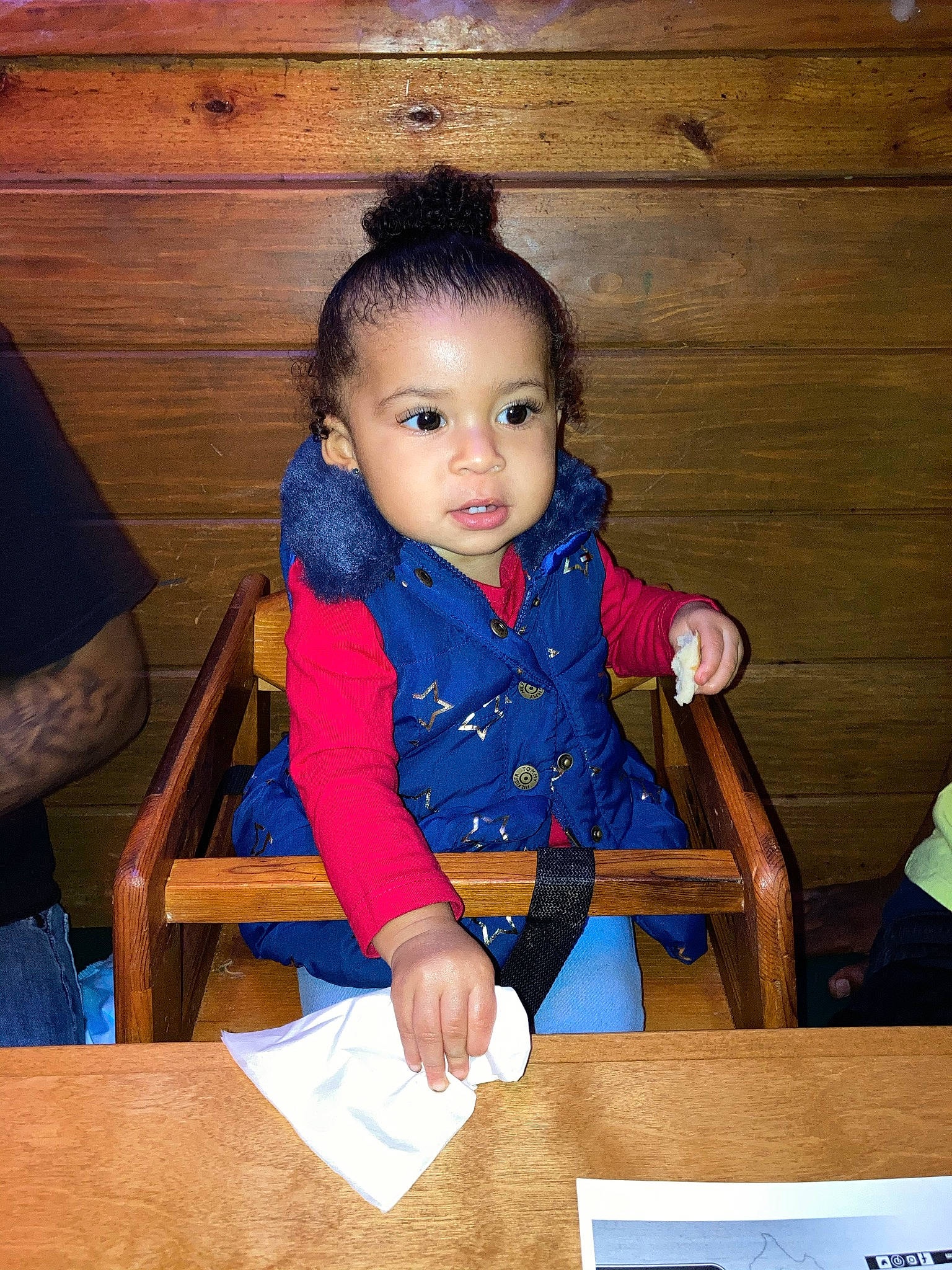 Aaliyah is registered to the contest to win money with this photo: baby, baby_toddler_clothing, chair, cheek, child, comfort, electric_blue, eye, flash_photography, fun, happy, hardwood, lap, leisure, person, room, sitting, sleeve, toddler, under_exposed