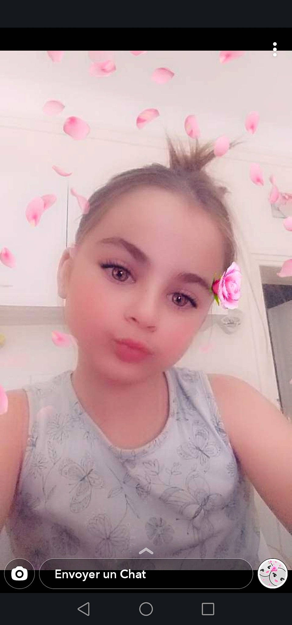 Leona participe au concours pour gagner de l'argent avec cette photo : beauty, cheek, child, ear, eye, eyebrow, eyelash, face, forehead, hair, hair_coloring, hairstyle, head, lip, nose, person, photography, pink, selfie, skin