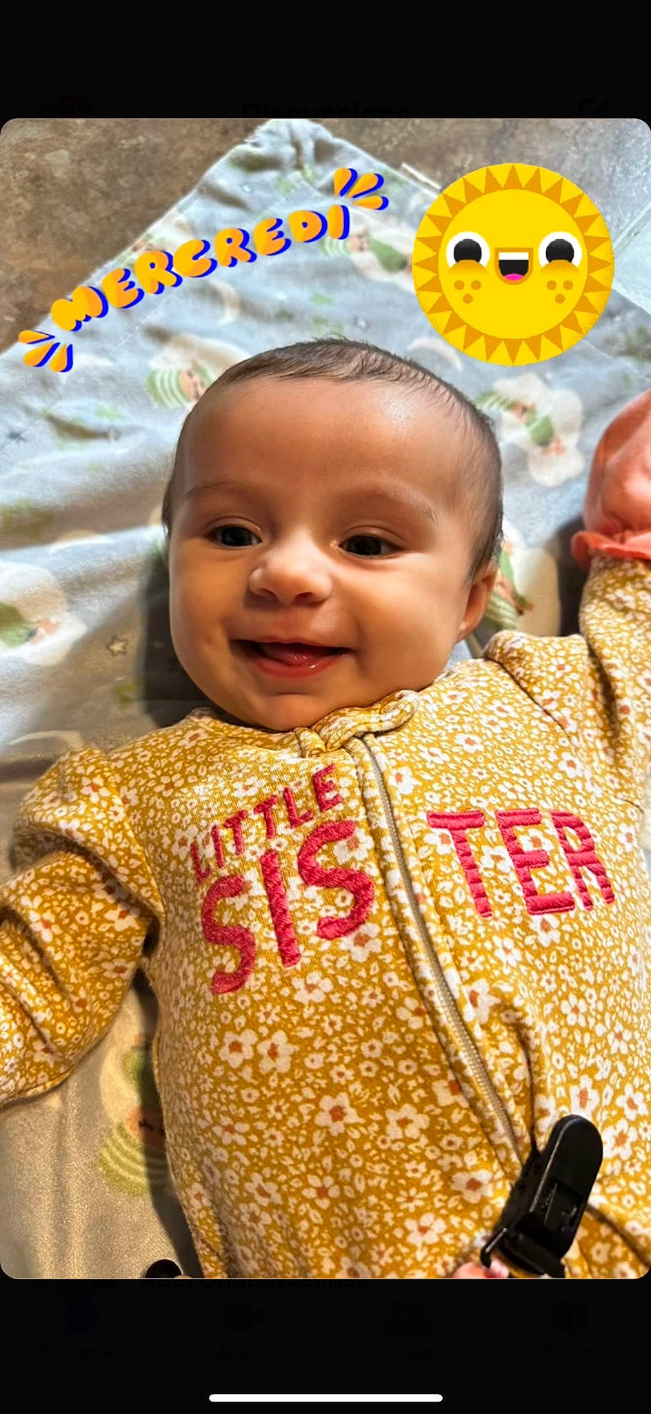 Daliah participe au concours pour gagner de l'argent avec cette photo : baby, cheek, child, chin, eye, face, facial_expression, fun, happy, head, human, joy, nose, organ, person, plant, product, skin, smile, textile
