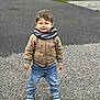 Raphaël a rejoint le concours — aidez-le/la à gagner de superbes lots ! toddler, child, smiling, standing, jacket, scarf, jeans, shoes, outdoor, pavement, grass, stroller, casual_clothing, happy, person, portrait, cute, young_child, fall, daylight
