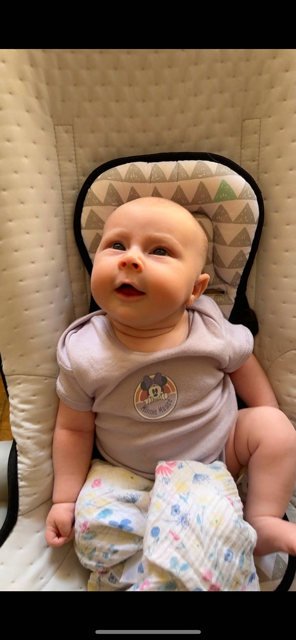 Lyanna participe au concours pour gagner de l'argent avec cette photo : baby, baby_toddler_clothing, cheek, child, comfort, eye, fun, happy, iris, linens, lip, mouth, nose, pattern, person, room, sitting, skin, sleeve, smile