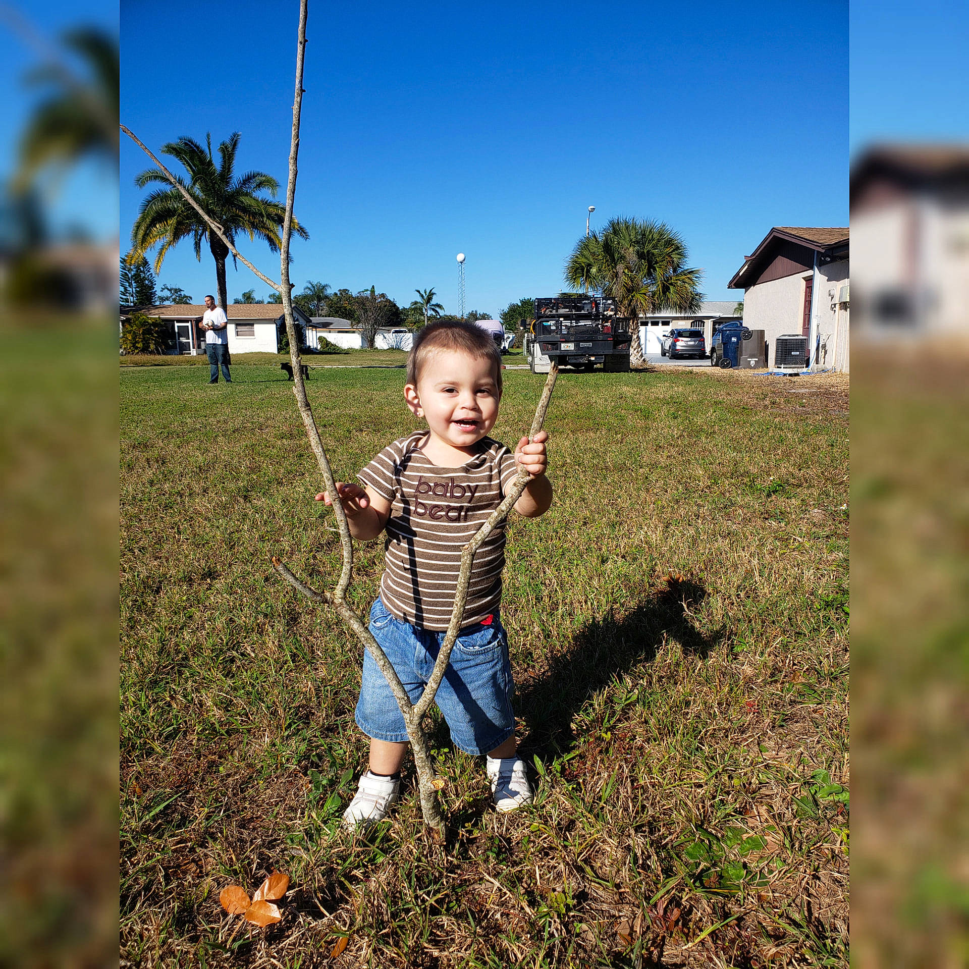Danilo is registered to the contest to win money with this photo: child, farm, field, fun, grass, grass_family, grassland, lawn, meadow, nature, person, plant, play, recreation, rural_area, sky, toddler, tree, vacation