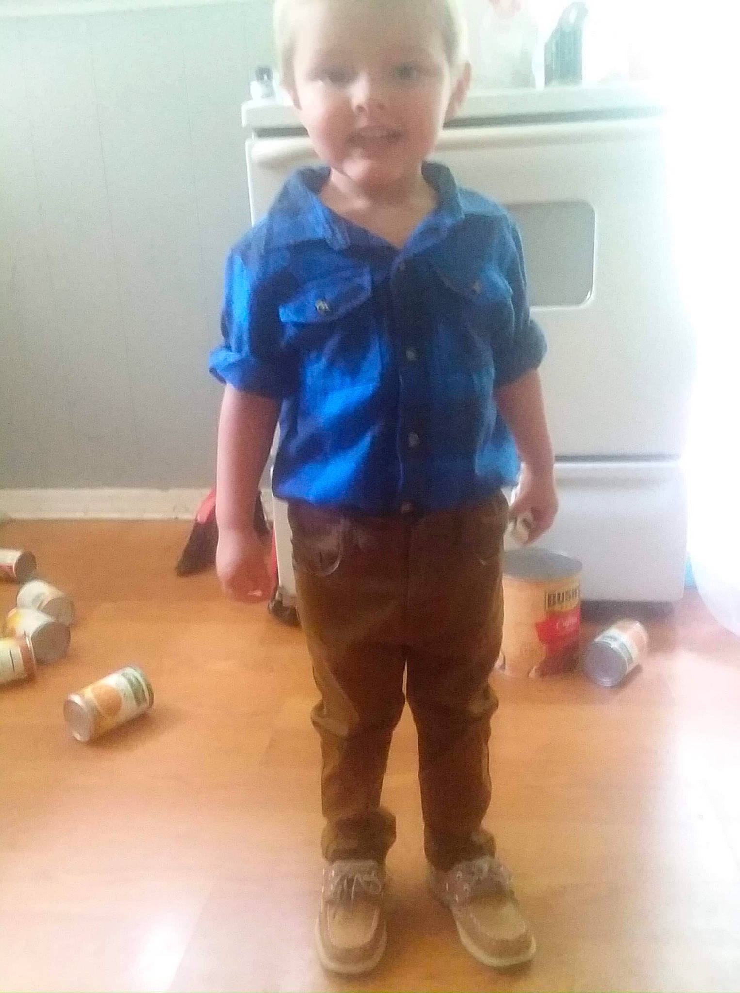 Ryder is registered to the contest to win money with this photo: arm, cheek, child, cool, footwear, jeans, joint, leg, outerwear, person, play, shoe, shoulder, sleeve, standing, t_shirt, toddler