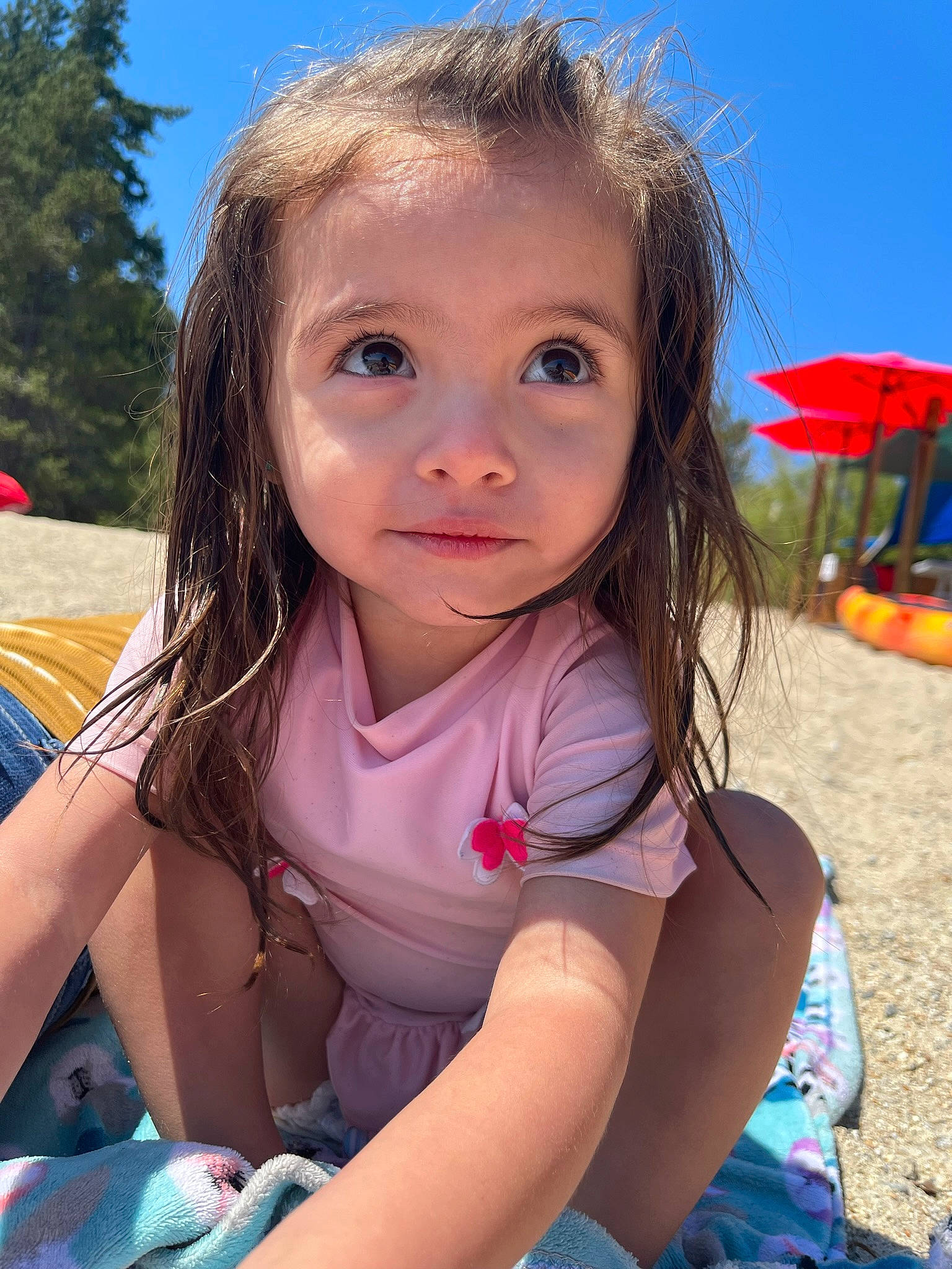 Ayleen is registered to the contest to win money with this photo: beauty, blue, child, eye, facial_expression, fun, grass, hair, hairstyle, happy, head, leisure, mouth, people_in_nature, person, photograph, public_space, skin, sky, sunlight