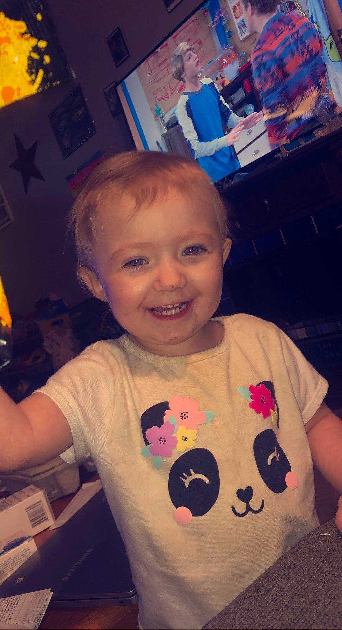 Kodie is registered to the contest to win money with this photo: arm, blue, cheek, chin, cloud, ear, eye, eyebrow, facial_expression, hair, hairstyle, head, human, joy, mouth, nose, organ, person, product, skin