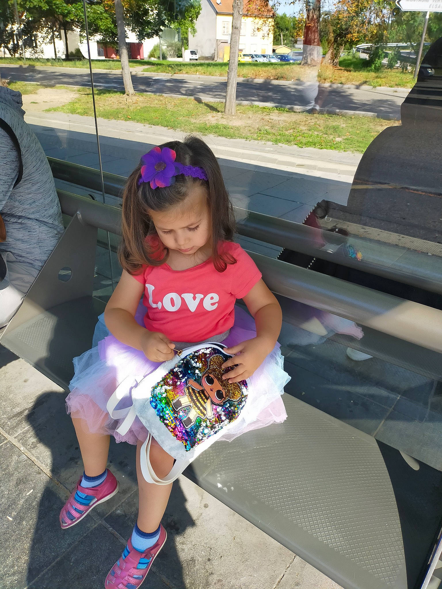 Natali a rejoint le concours — aidez-le/la à gagner de superbes lots ! child, fun, leisure, person, pink, plant, smile, summer, toddler, vacation