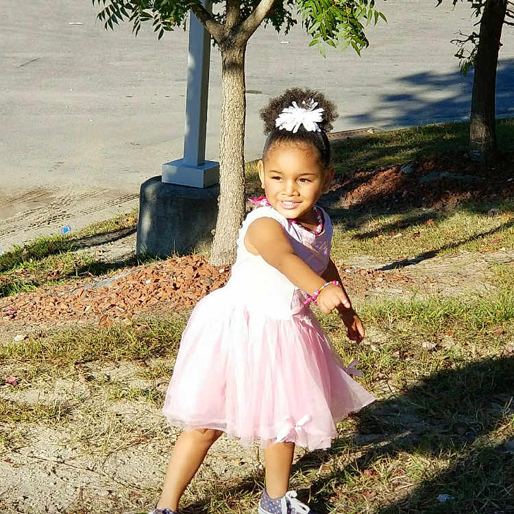 Taylor Nicole joined the competition — help win amazing prizes! child, flash_photography, fun, girl, happiness, joy, person, photo_caption, photograph, photography, smile, toddler, vacation