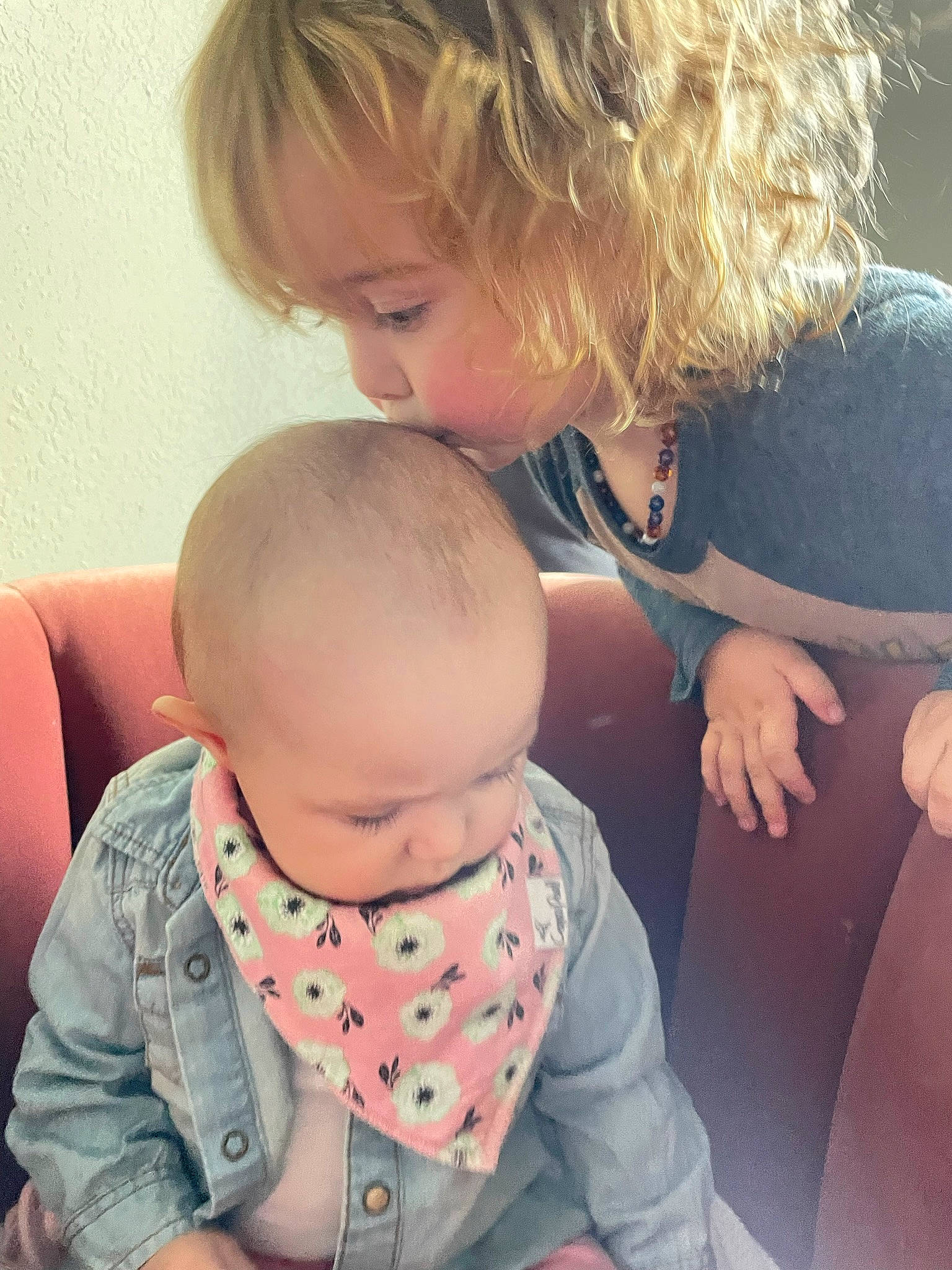 Gracelyn is registered to the contest to win money with this photo: arm, cheek, chin, comfort, ear, eye, face, facial_expression, hair, hairstyle, happy, human_body, joint, mouth, neck, nose, organ, person, shoulder, skin