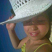 Sarah participe au concours pour gagner de l'argent avec cette photo :