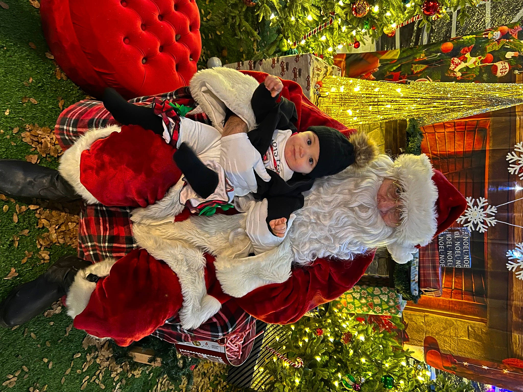 Eliana joined the competition — help win amazing prizes! carmine, christmas, christmas_decoration, christmas_eve, christmas_ornament, event, fictional_character, fun, happy, headwear, holiday, human_body, lap, leisure, ornament, people_in_nature, person, plant, red, santa_claus