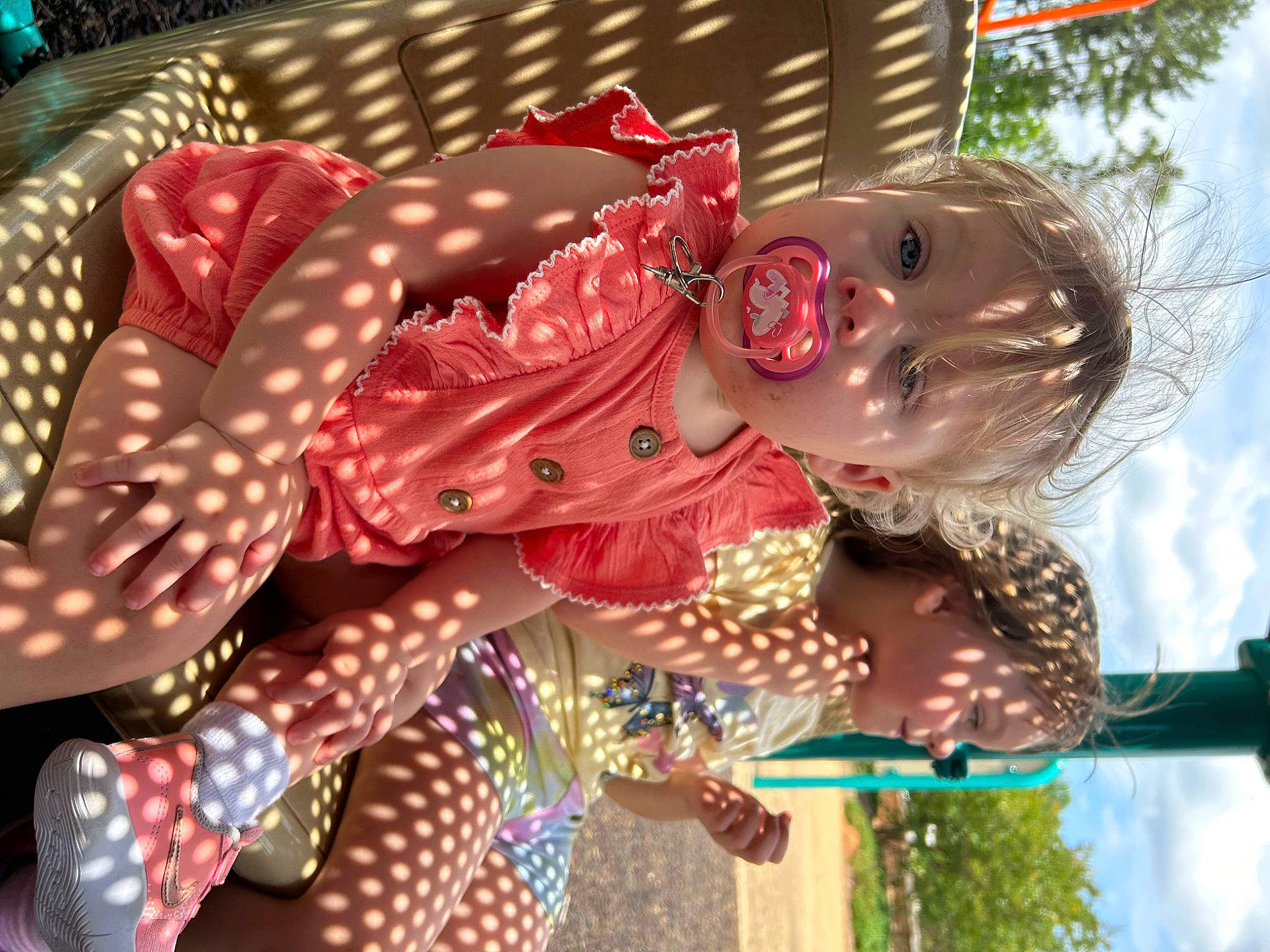 Chloee is registered to the contest to win money with this photo: art, entertainment, event, fashion_accessory, fun, jewellery, leisure, magenta, metal, organism, pattern, person, petal, pink, recreation, sky, tree, water