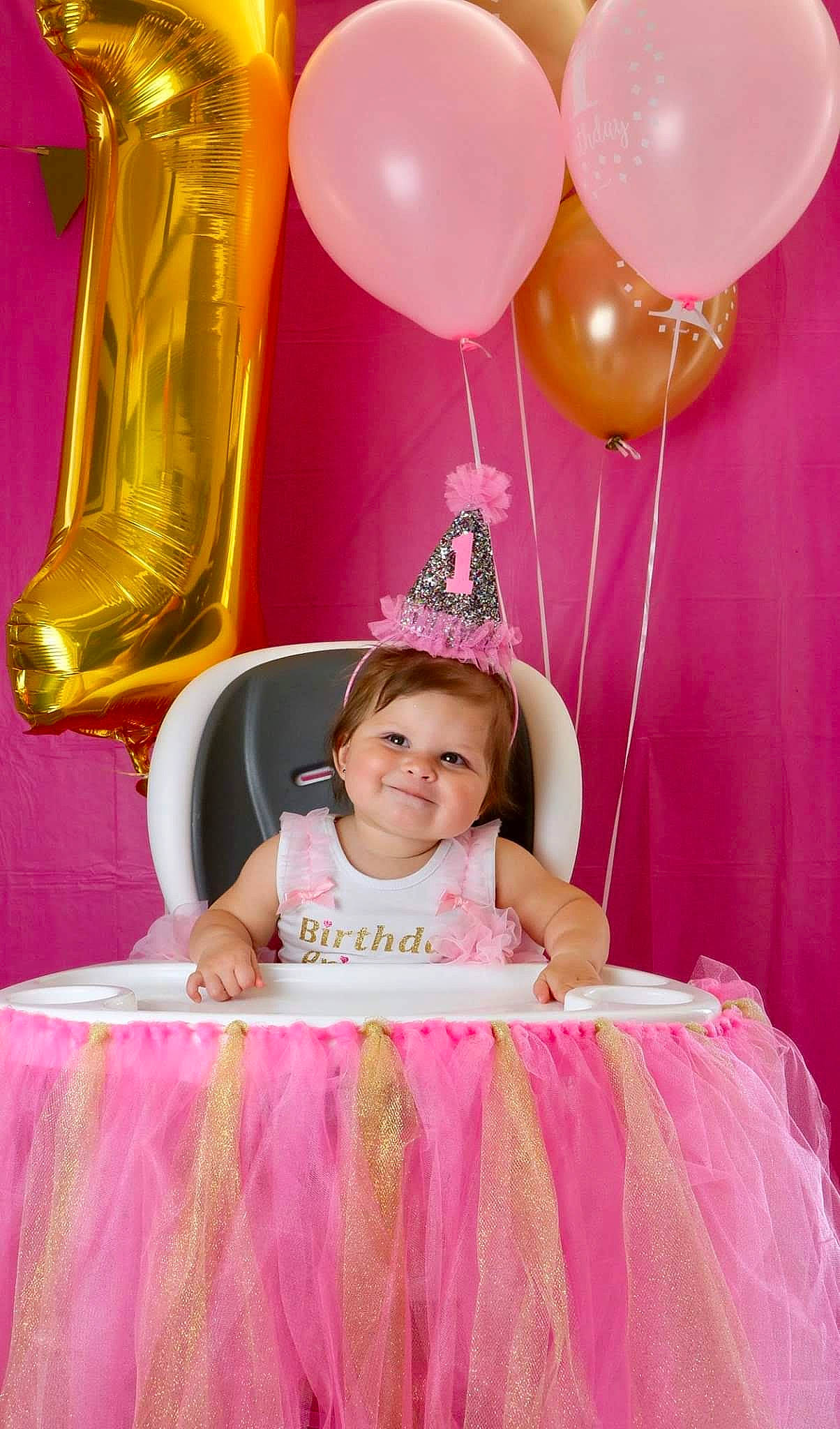 Ayvah is registered to the contest to win money with this photo: balloon, birthday, birthday_party, child, happy, magenta, party, party_supply, person, photography, pink, toddler