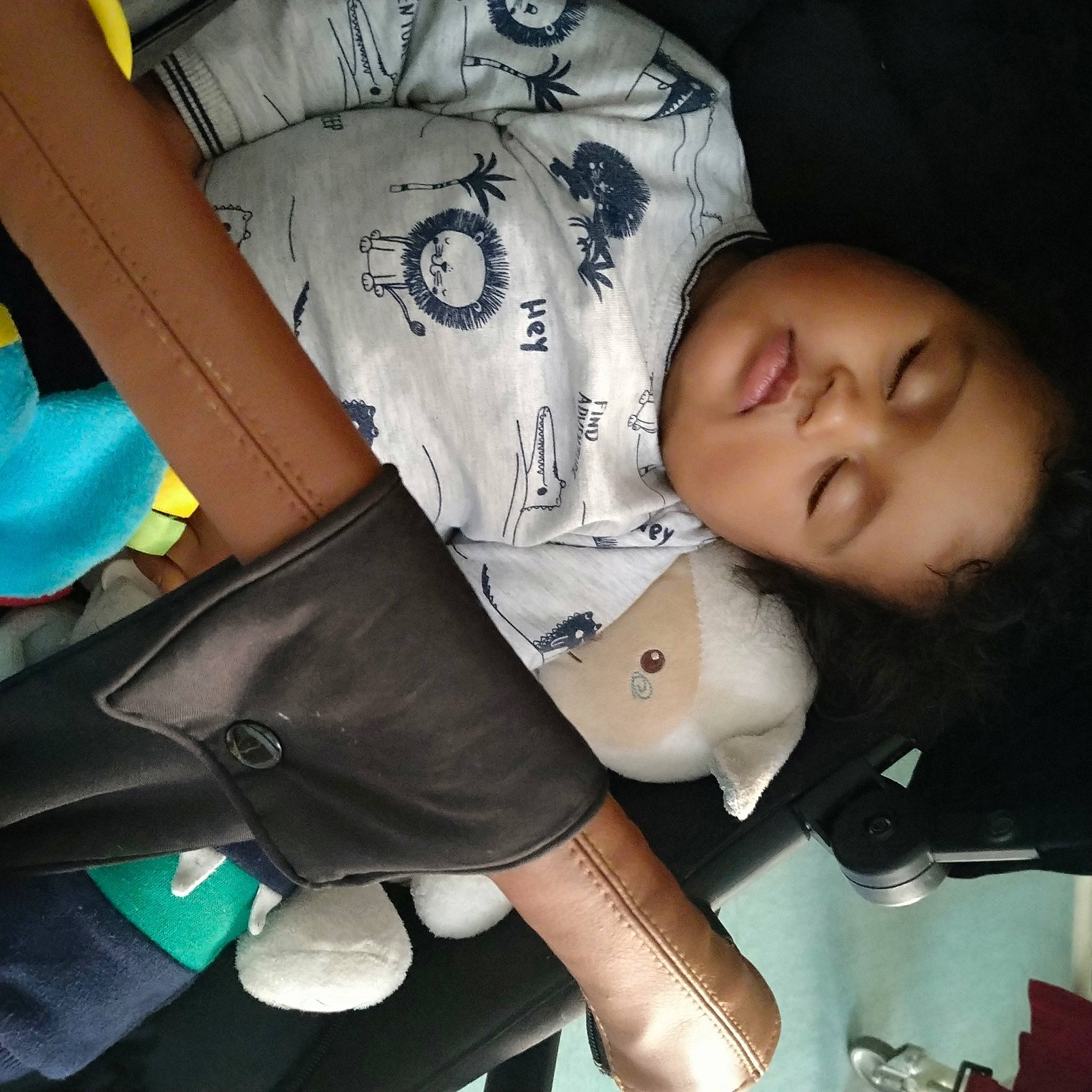 Eliam participe au concours pour gagner de l'argent avec cette photo : arm, baby, birth, black_hair, cheek, child, cool, leg, nap, person, photography, product, selfie, skin, sleep, toddler