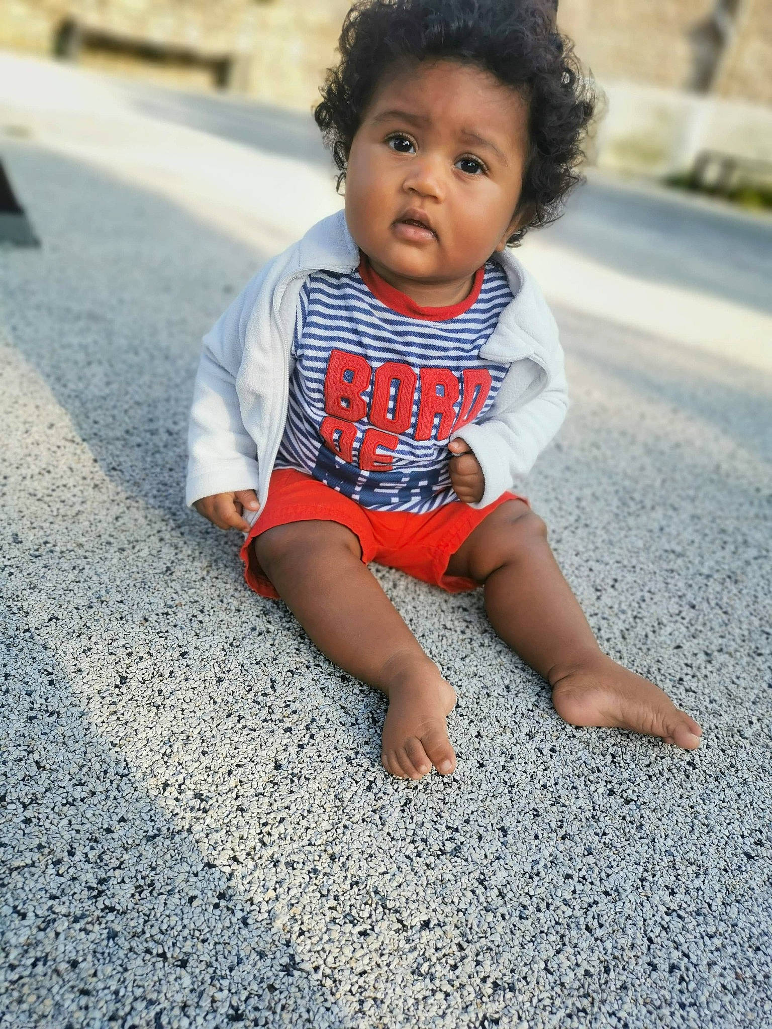 Eliam participe au concours pour gagner de l'argent avec cette photo : baby, beauty, child, face, facial_expression, fun, happy, head, human, people, person, photography, play, sitting, skin, smile, snapshot, summer, t_shirt, toddler