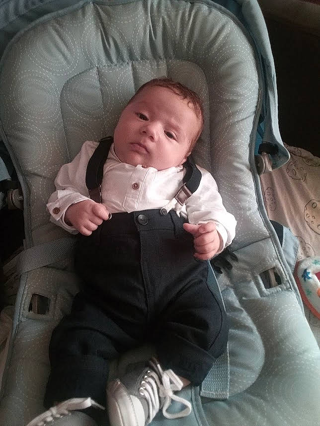 Sohan a rejoint le concours — aidez-le/la à gagner de superbes lots ! baby, baby_in_car_seat, baby_products, car_seat, child, comfort, person, product, sitting, toddler