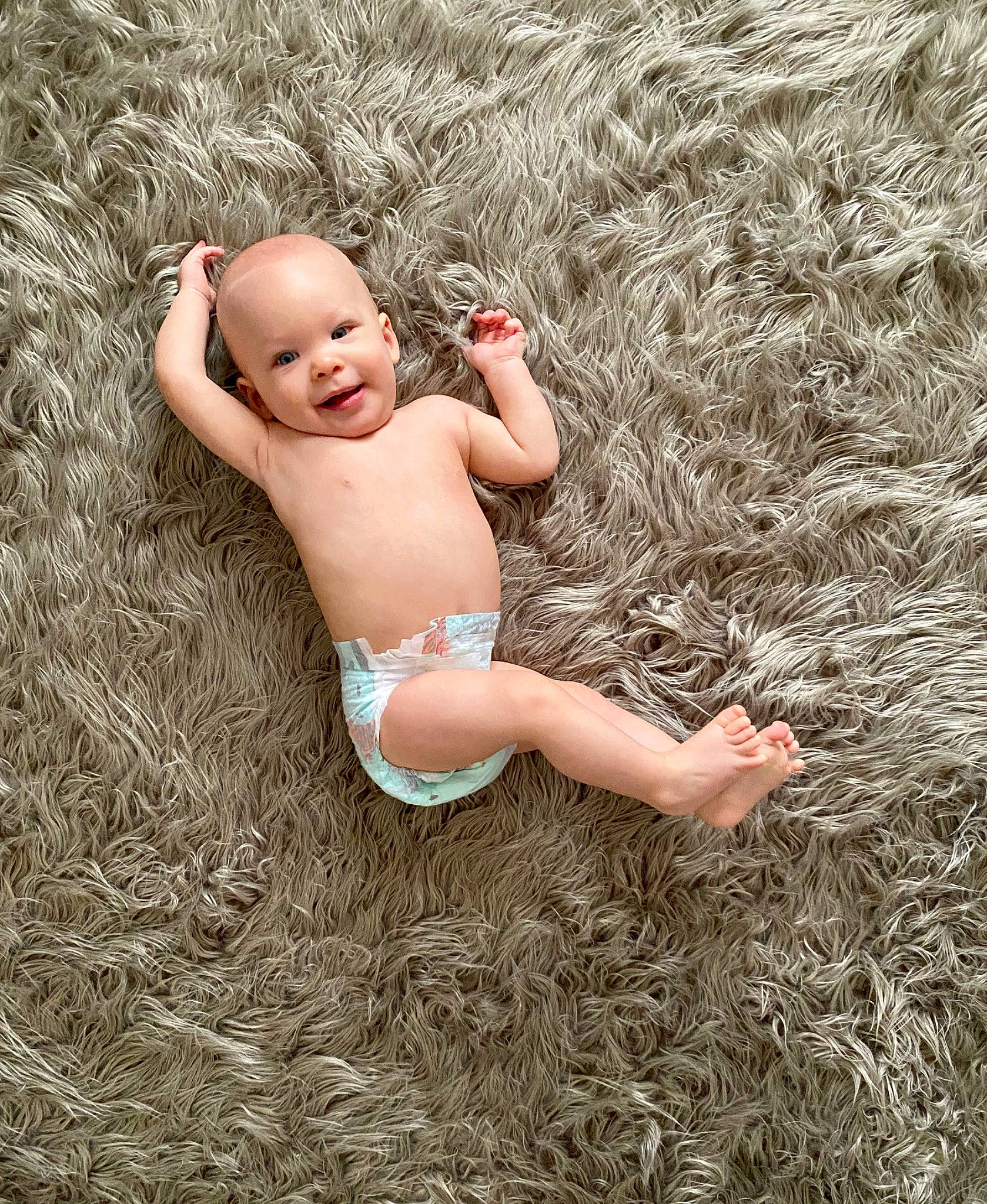 Lenox is registered to the contest to win money with this photo: baby, barefoot, beauty, blond, child, child_model, grass, grass_family, happy, joy, leg, muscle, people_in_nature, person, photograph, photography, plant, skin, smile, straw