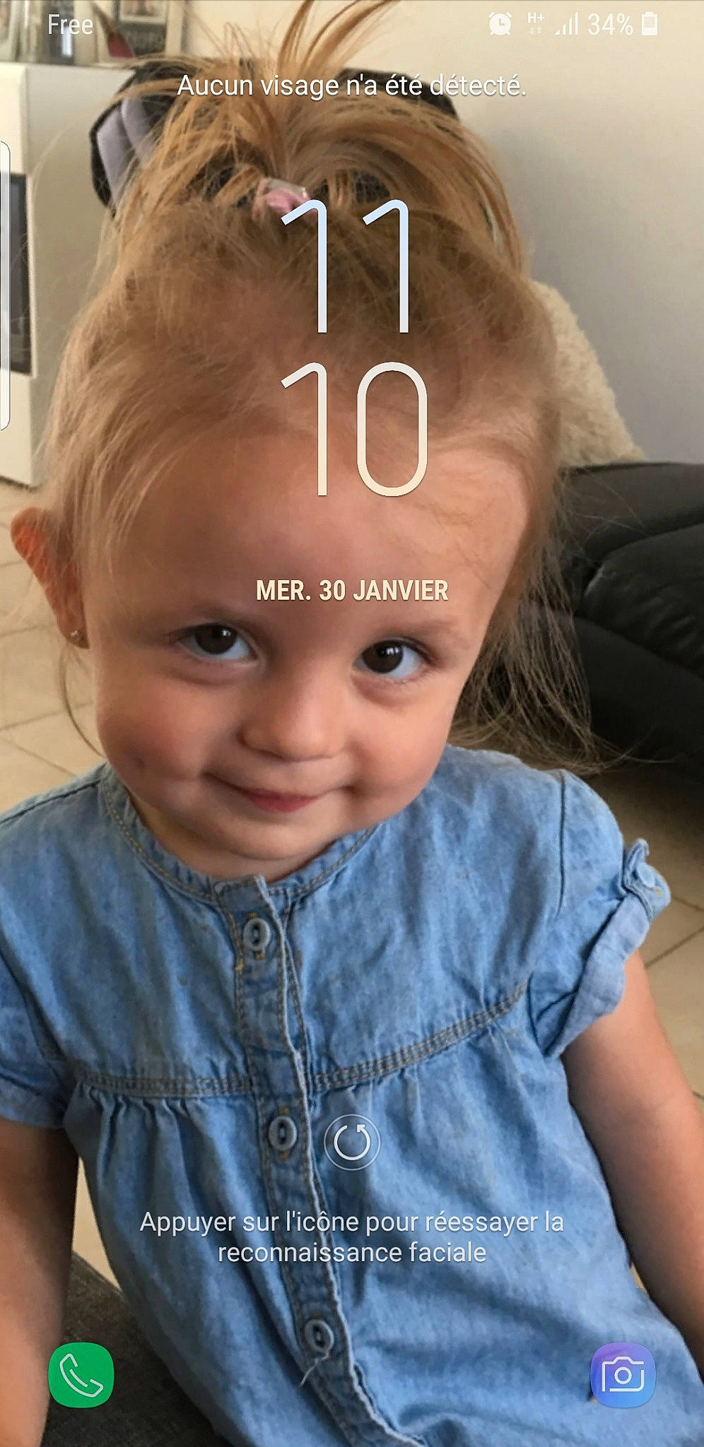 Jade participe au concours pour gagner de l'argent avec cette photo : blond, cheek, child, chin, cool, ear, eye, eyebrow, face, facial_expression, forehead, hair, hairstyle, head, lip, nose, person, photo_caption, skin, smile