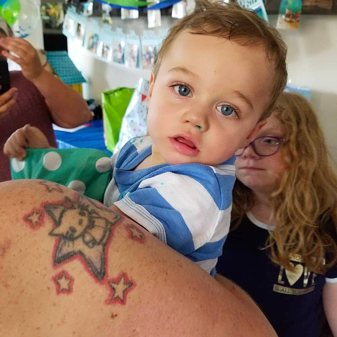 Marek joined the competition — help win amazing prizes! abdomen, arm, baby, birth, cheek, child, muscle, neck, person, skin, tattoo, tattoo_artist, temporary_tattoo, toddler