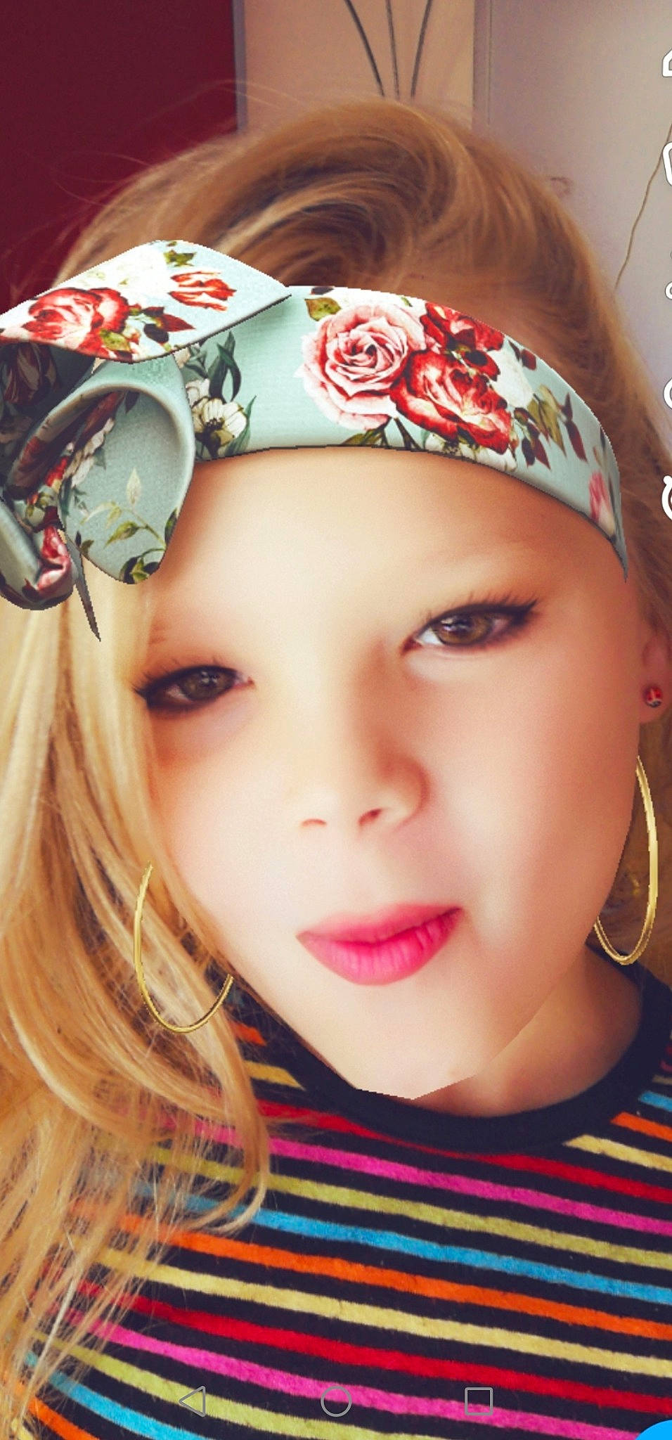 Flora a rejoint le concours — aidez-le/la à gagner de superbes lots ! black_hair, cap, cheek, chin, cool, ear, eyebrow, eyelash, face, forehead, happy, headgear, headwear, iris, jaw, lip, mouth, neck, nose, person