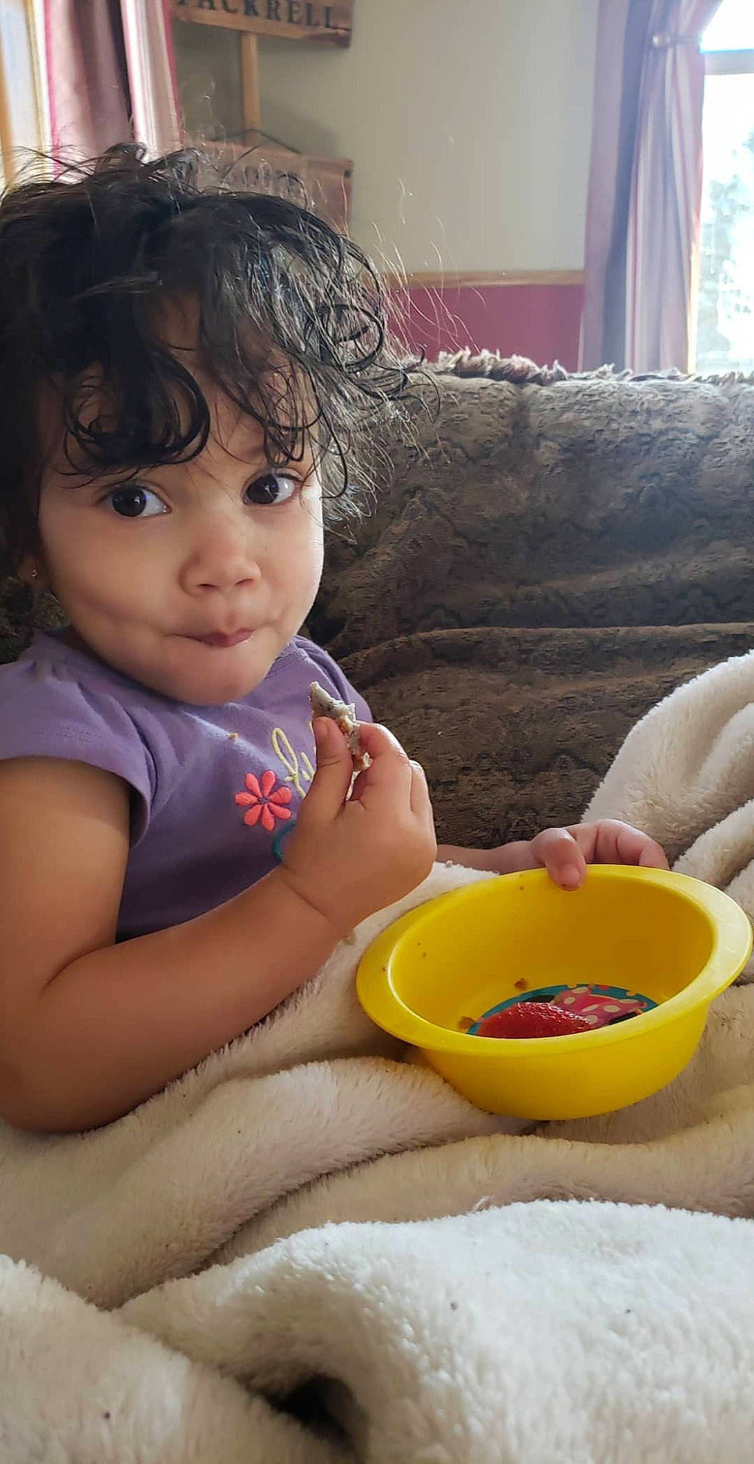Desiree is registered to the contest to win money with this photo: child, comfort_food, eating, food, person, play, toddler