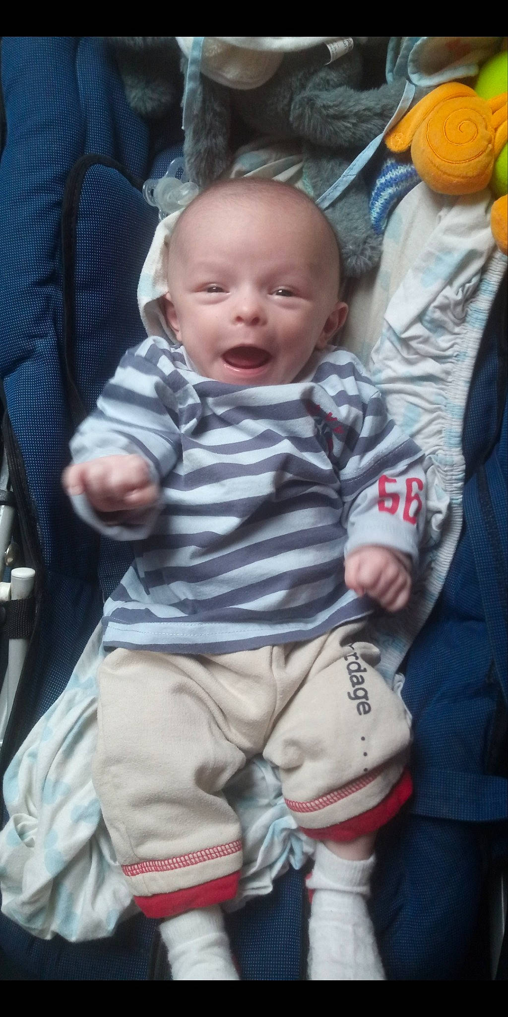 Tymeo a rejoint le concours — aidez-le/la à gagner de superbes lots ! baby, baby_carriage, baby_products, cheek, child, person, product, skin, toddler