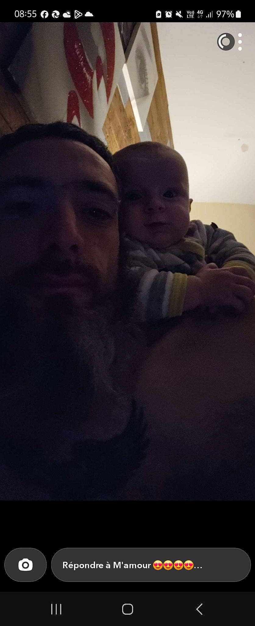 Kèlyo a rejoint le concours — aidez-le/la à gagner de superbes lots ! art, baby, beard, cloud, comfort, darkness, eyebrow, forehead, fun, gesture, happy, hat, moustache, mouth, night, nose, person, room, sitting, tints_and_shades