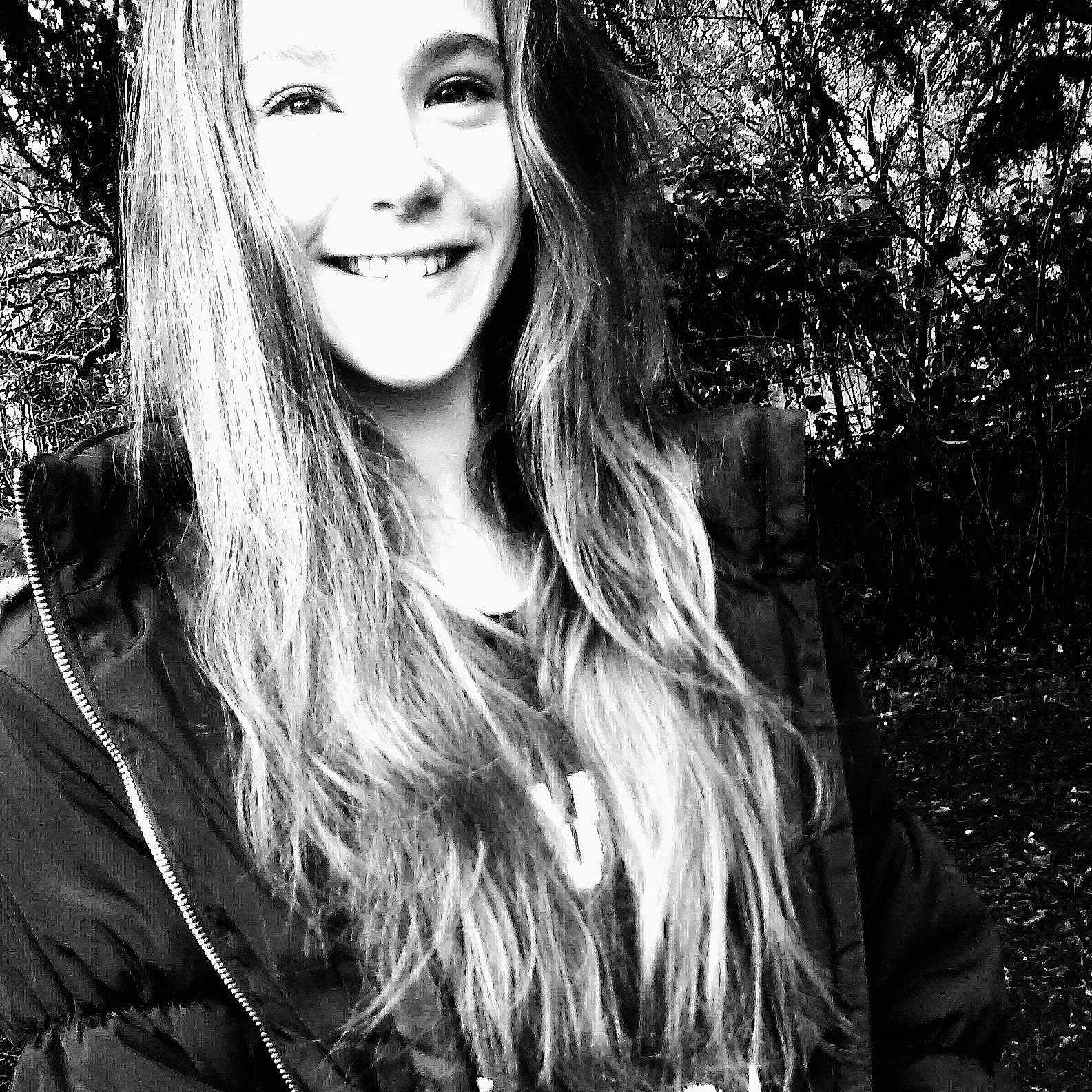 Blanche participe au concours pour gagner de l'argent avec cette photo :