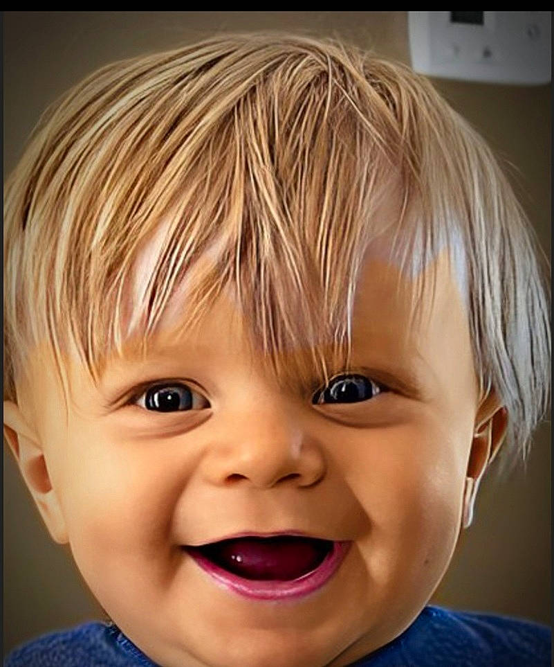 Kylen is registered to the contest to win money with this photo: bangs, cheek, chin, ear, eye, eyebrow, eyelash, face, forehead, happy, head, human_body, iris, jaw, joy, lip, mouth, nose, person, skin