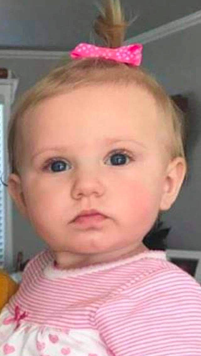 Serenity is registered to the contest to win money with this photo: baby, baby_toddler_clothing, blond, cheek, child, ear, eye, eyebrow, eyelash, fashion_accessory, forehead, head, iris, jaw, lip, mouth, nose, person, pink, skin