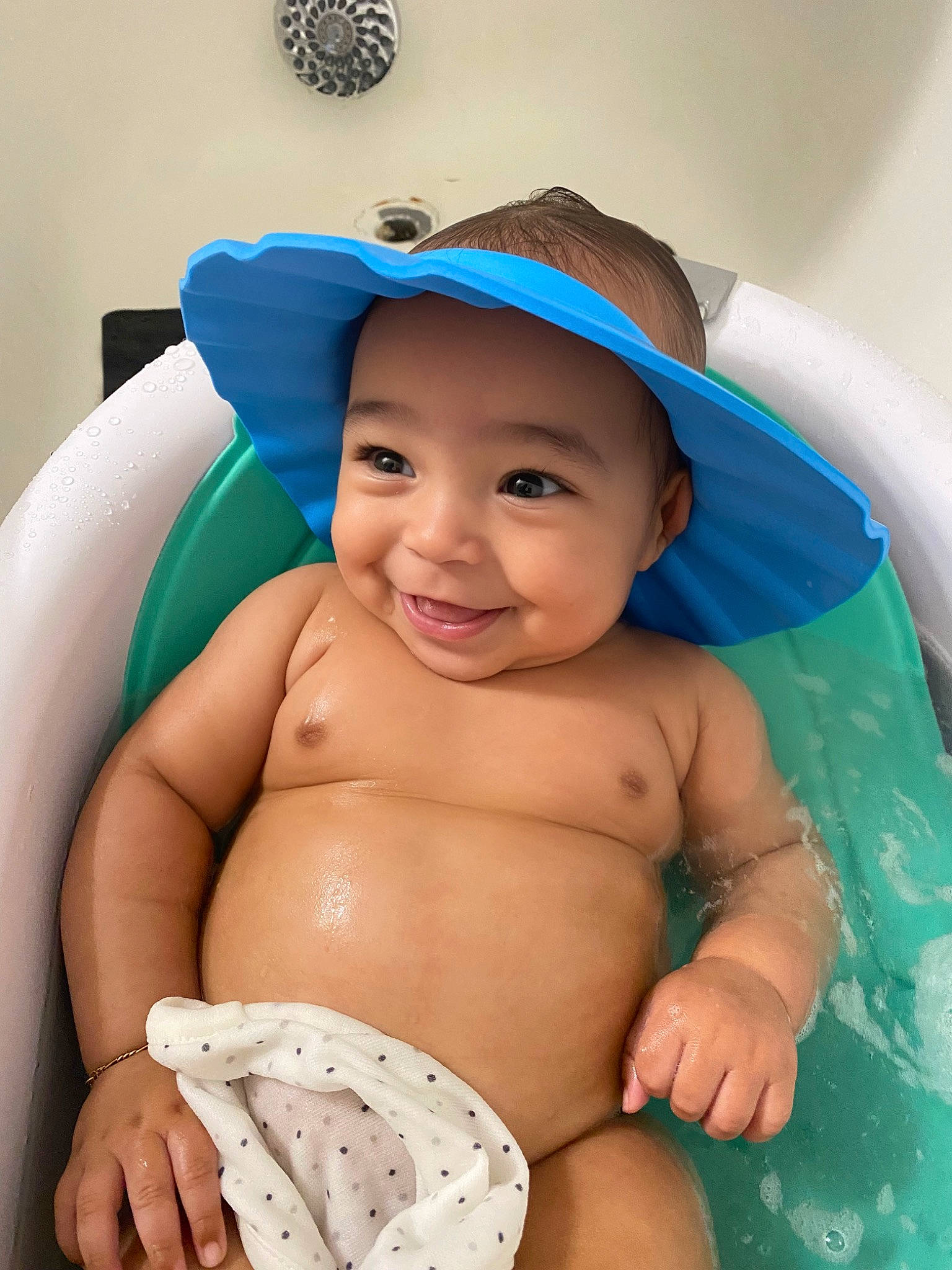 Messiah joined the competition — help win amazing prizes! arm, baby, blue, eye, finger, happy, hat, headgear, headwear, human_body, joint, joy, mouth, muscle, neck, person, shoulder, skin, smile, stomach