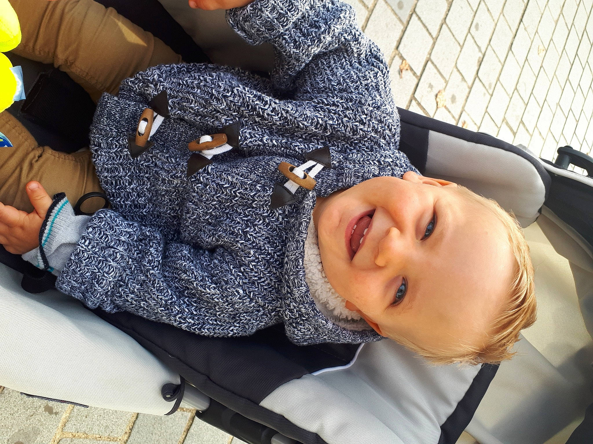 Naëlio a rejoint le concours — aidez-le/la à gagner de superbes lots ! baby, baby_products, beanie, black_hair, bonnet, cap, car_seat, child, cool, fashion_accessory, hat, head, headgear, joy, nap, outerwear, person, plant, product, sleep