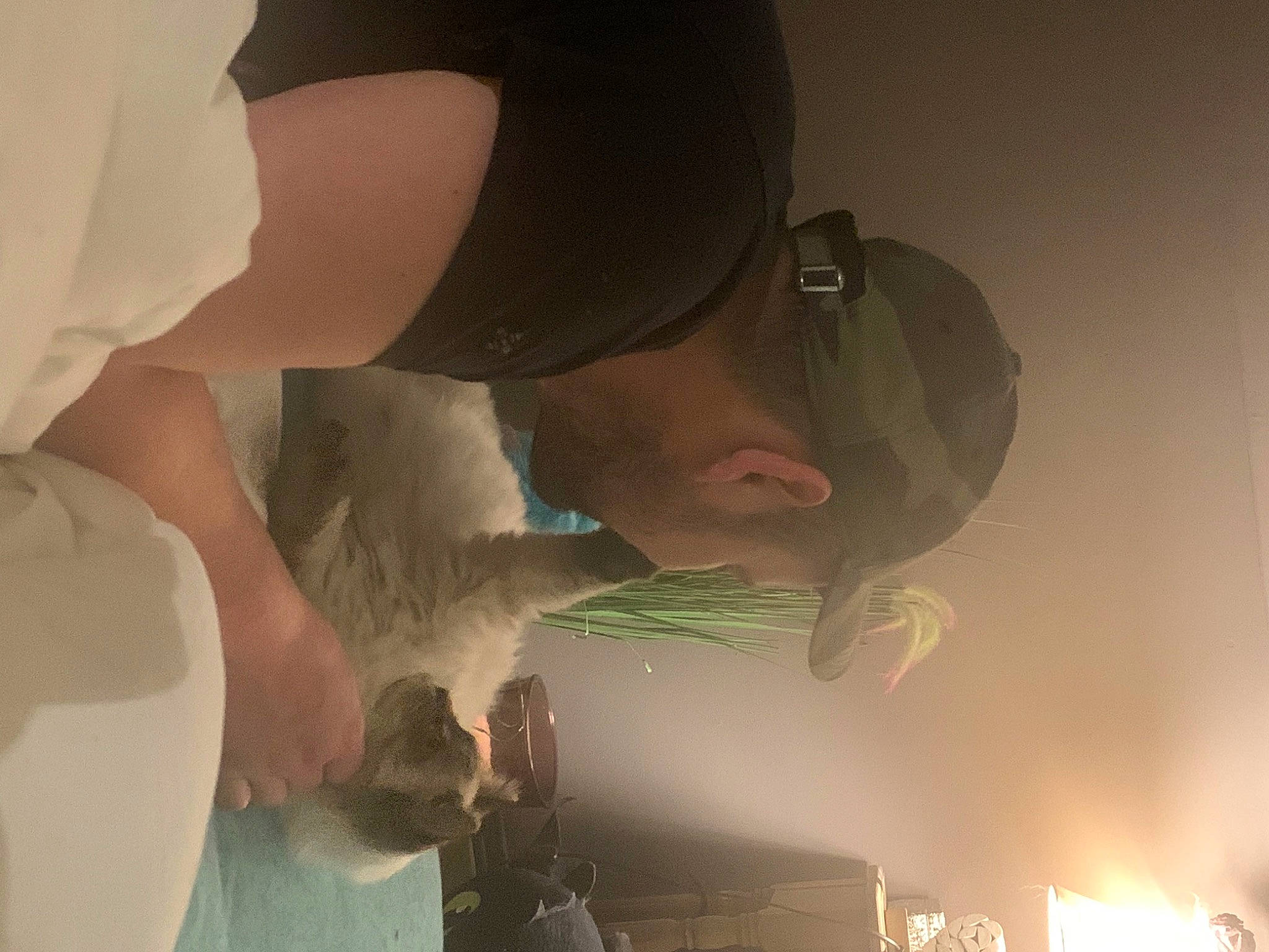 Shadow participe au concours pour gagner de l'argent avec cette photo : backlighting, darkness, elbow, event, eyewear, fashion_accessory, flash_photography, fun, gesture, happy, hat, lens_flare, smoke, sun_hat, t_shirt, tree