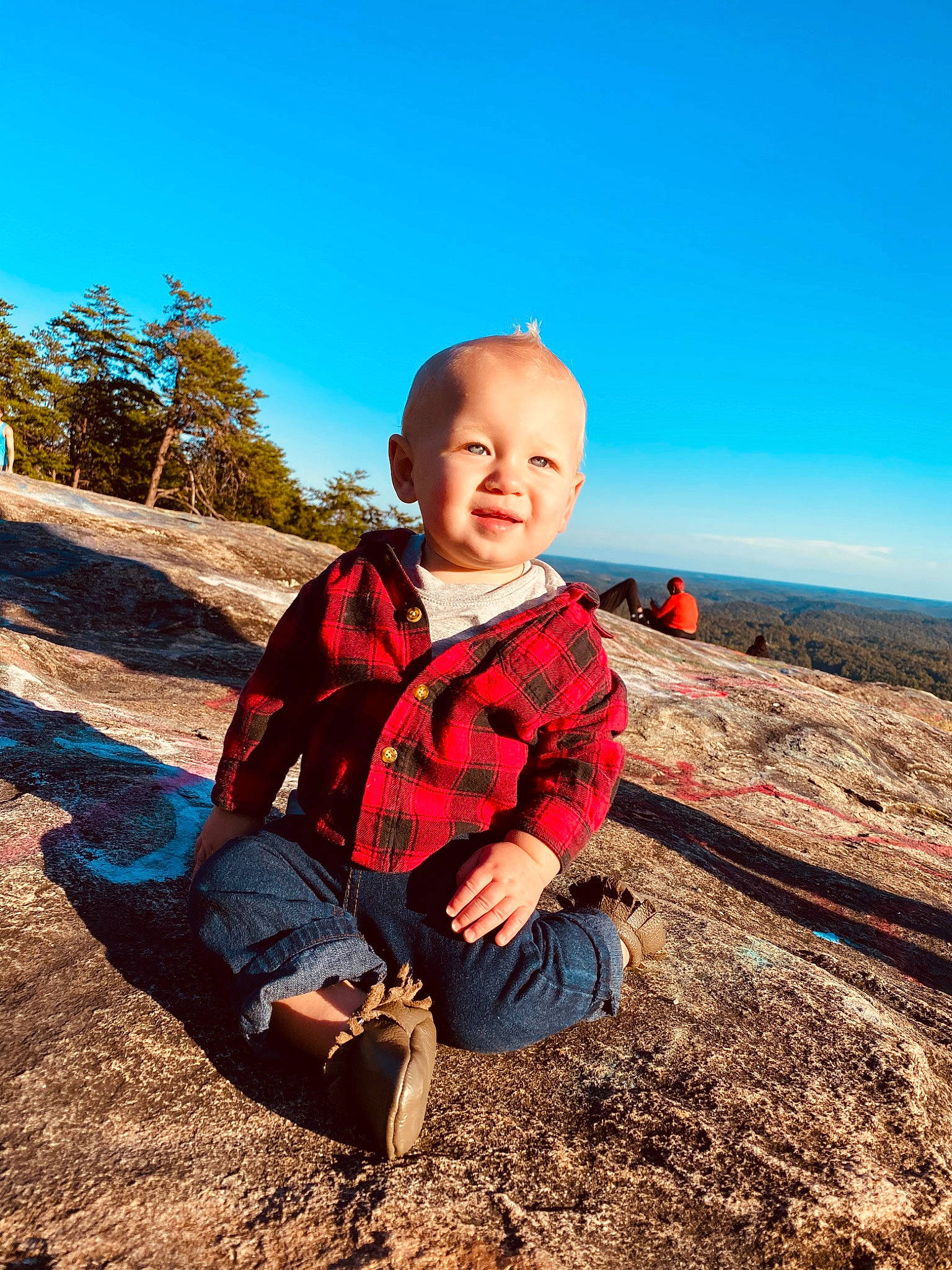 Wesson joined the competition — help win amazing prizes! child, cloud, landscape, leaf, mountain, people, person, photography, plaid, plant, rock, sitting, sky, smile, soil, toddler, tree, vacation, wilderness, winter