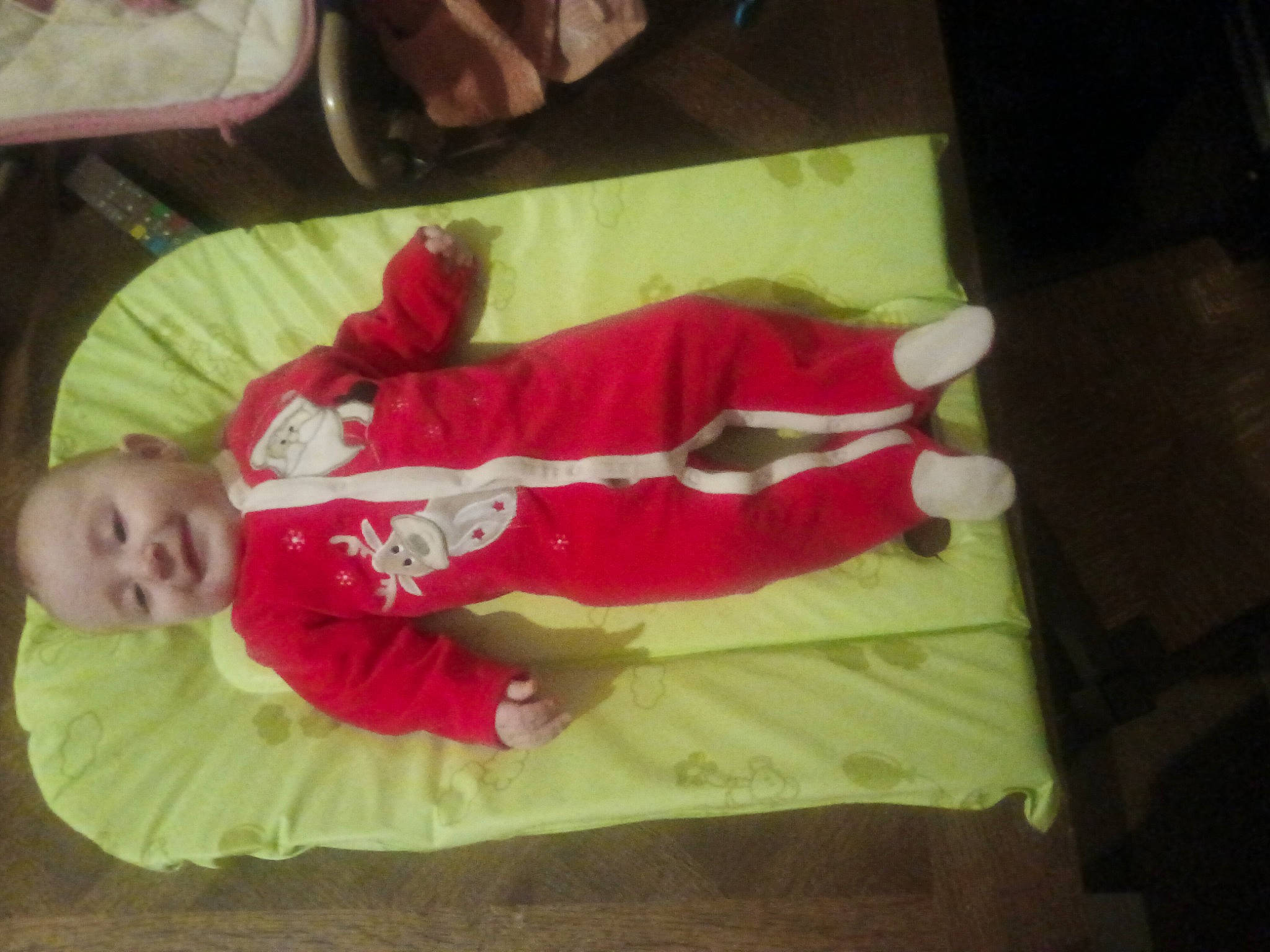 Lily Rose participe au concours pour gagner de l'argent avec cette photo : baby, baby_toddler_clothing, carmine, child, comfort, eye, flooring, happy, joy, linens, person, room, sleeve, toddler, tree, wood