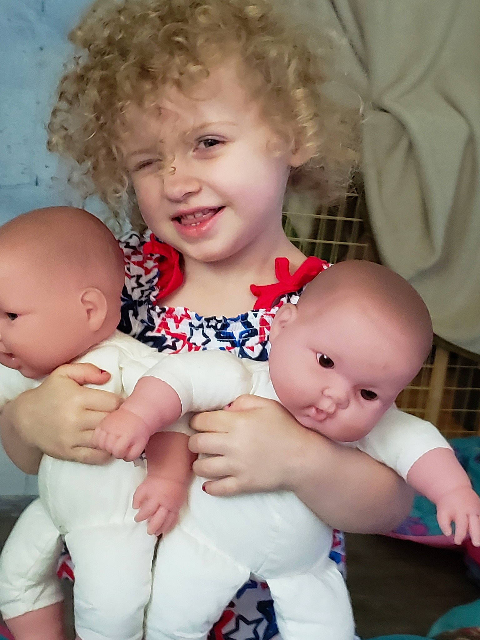 Iris is registered to the contest to win money with this photo: baby, cheek, child, cousin, joy, mother, people, person, sibling, skin, toddler