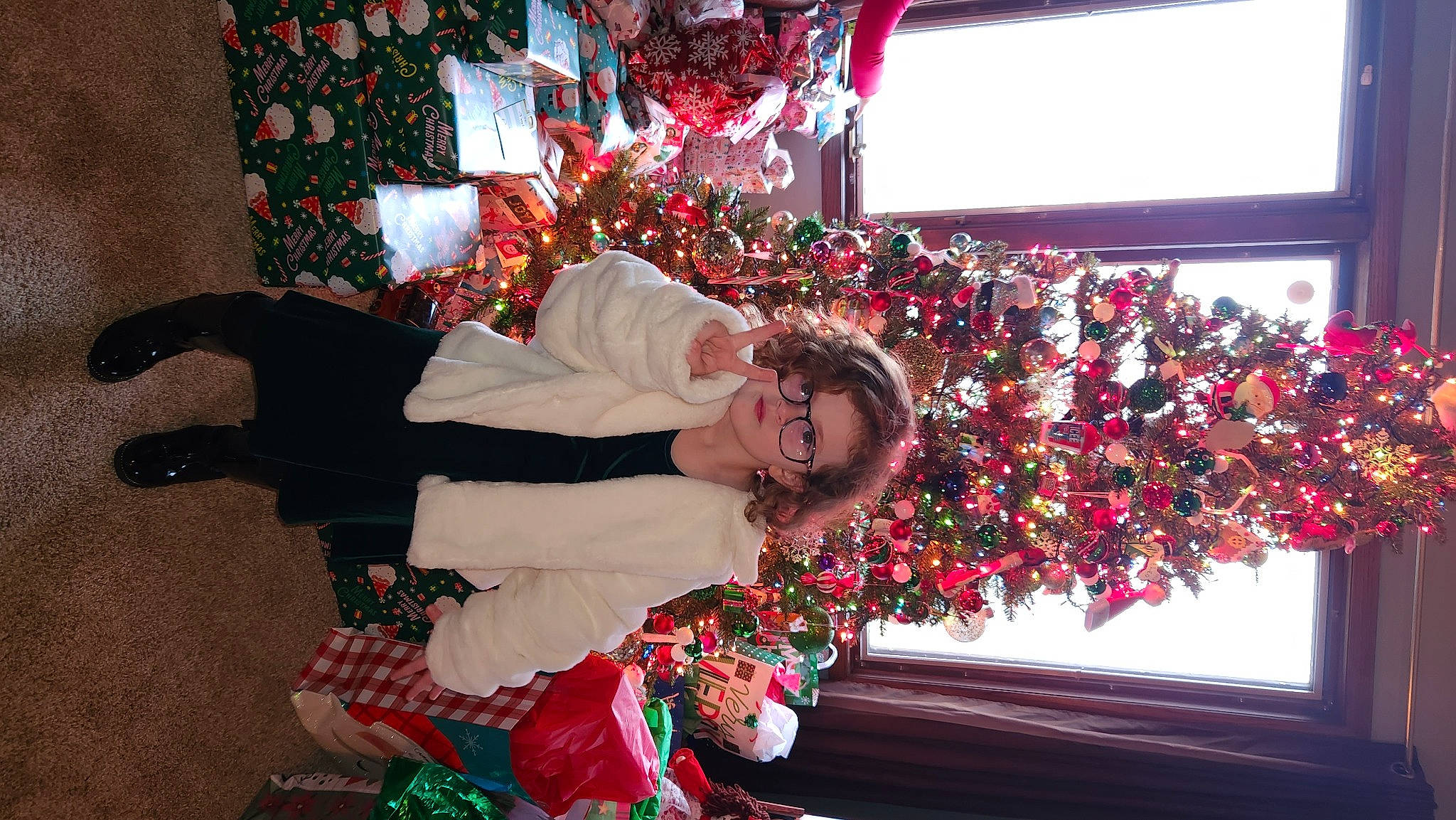 Avianna joined the competition — help win amazing prizes! carmine, christmas_decoration, christmas_eve, christmas_ornament, christmas_tree, decoration, event, floral_design, flower, fun, happy, holiday, leaf, ornament, person, plant, red, textile, tradition, tree