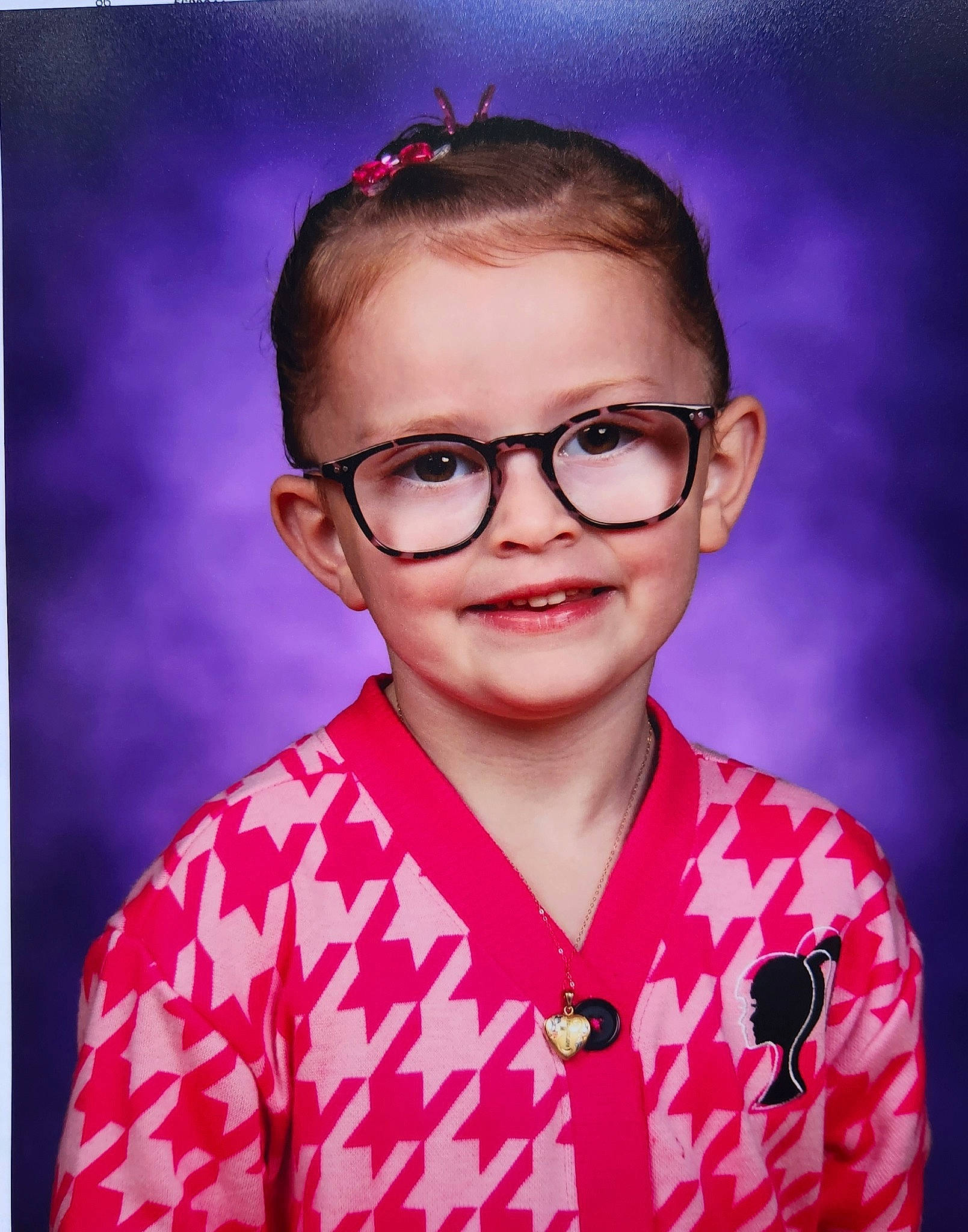 Avianna is registered to the contest to win money with this photo: cheek, child, electric_blue, eyelash, eyewear, flash_photography, forehead, fun, glasses, happy, iris, joy, lip, magenta, person, pink, purple, skin, sleeve, smile