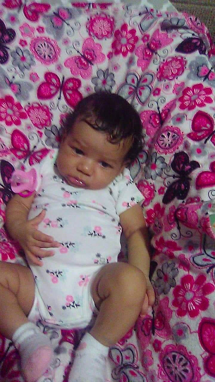 Arabella joined the competition — help win amazing prizes!