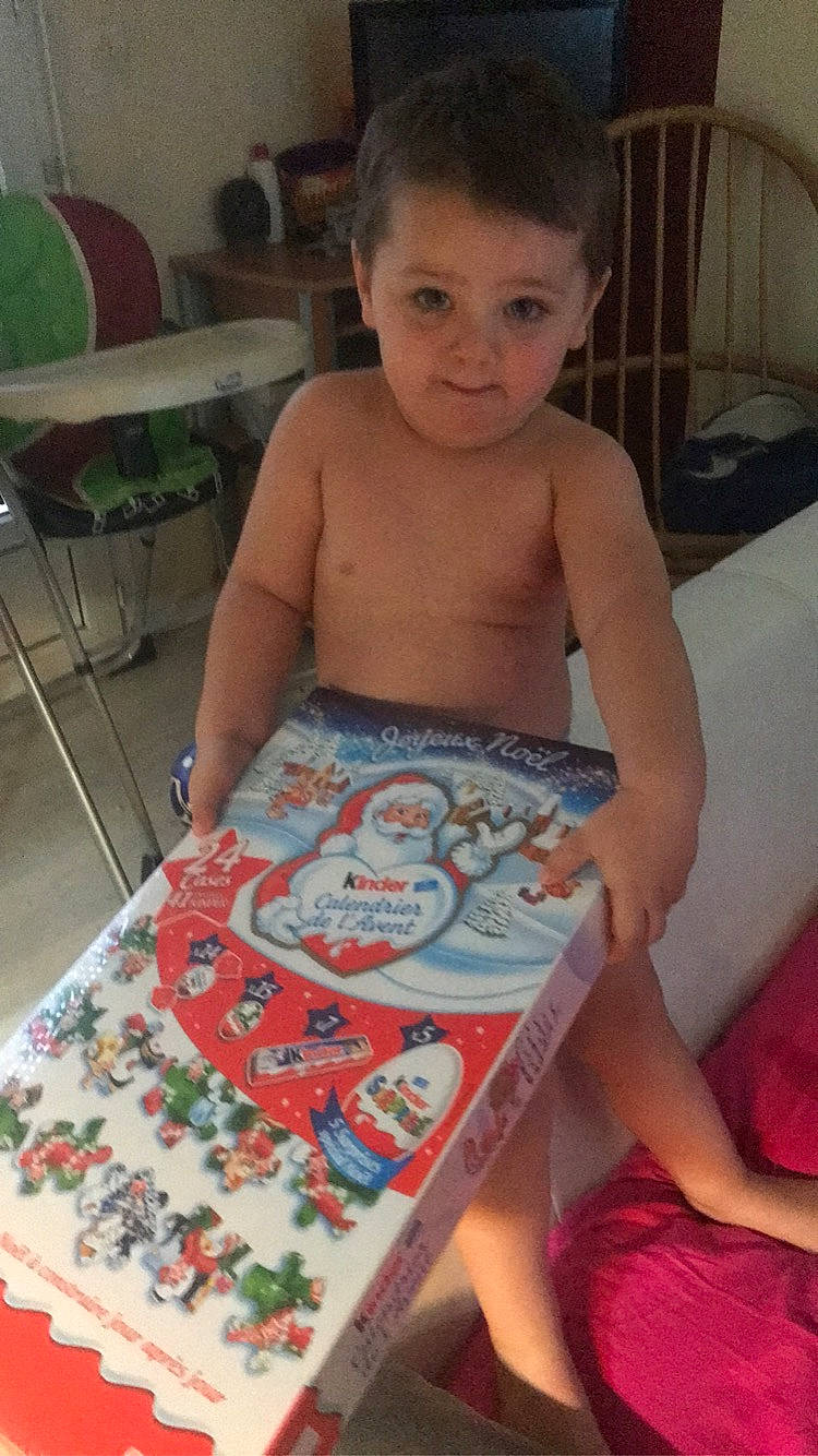 Layvin a rejoint le concours — aidez-le/la à gagner de superbes lots ! child, person, play, toddler