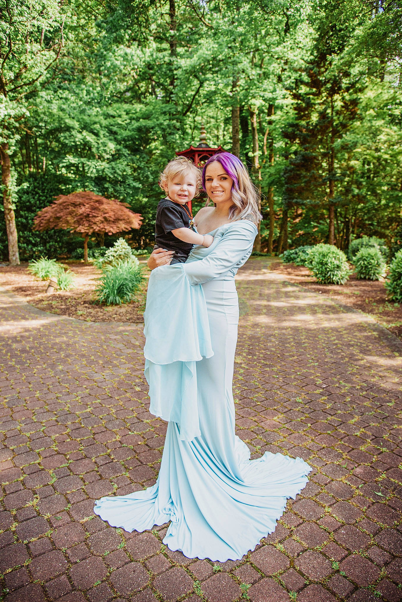 Kolten is registered to the contest to win money with this photo: bridal_accessory, bridal_clothing, bridal_party_dress, bride, dress, face, flash_photography, gesture, gown, grass, happy, human_body, joy, landscape, leisure, people_in_nature, person, plant, shoulder, tree