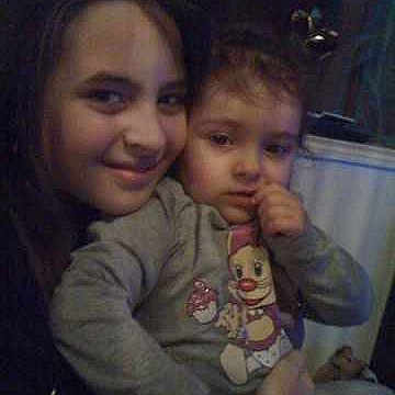 Beverly participe au concours pour gagner de l'argent avec cette photo :
