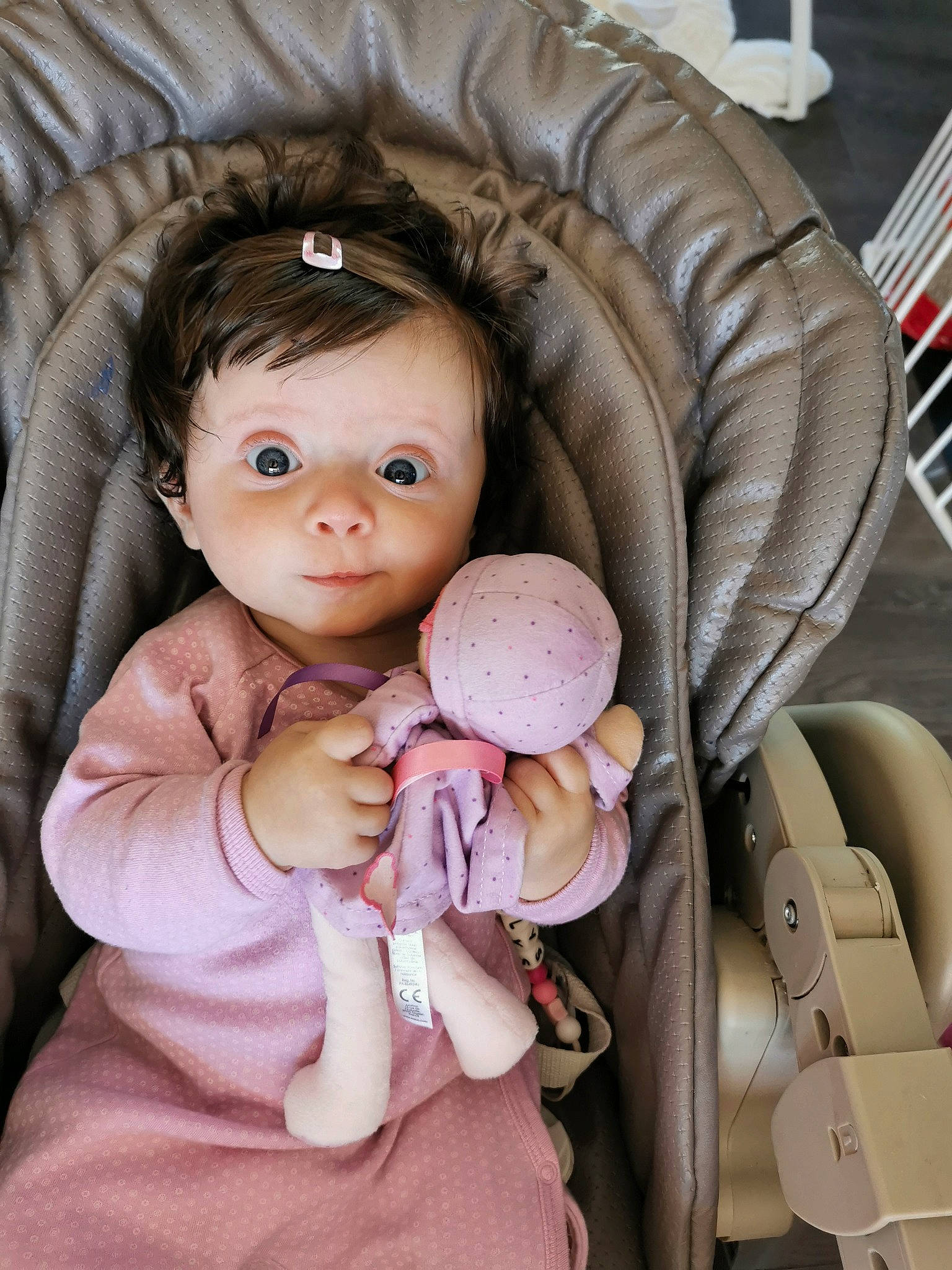 Maëllys a rejoint le concours — aidez-le/la à gagner de superbes lots ! baby, baby_carriage, baby_in_car_seat, baby_products, birth, cheek, child, doll, infant_bed, iris, person, pink, product, skin, toddler, toy