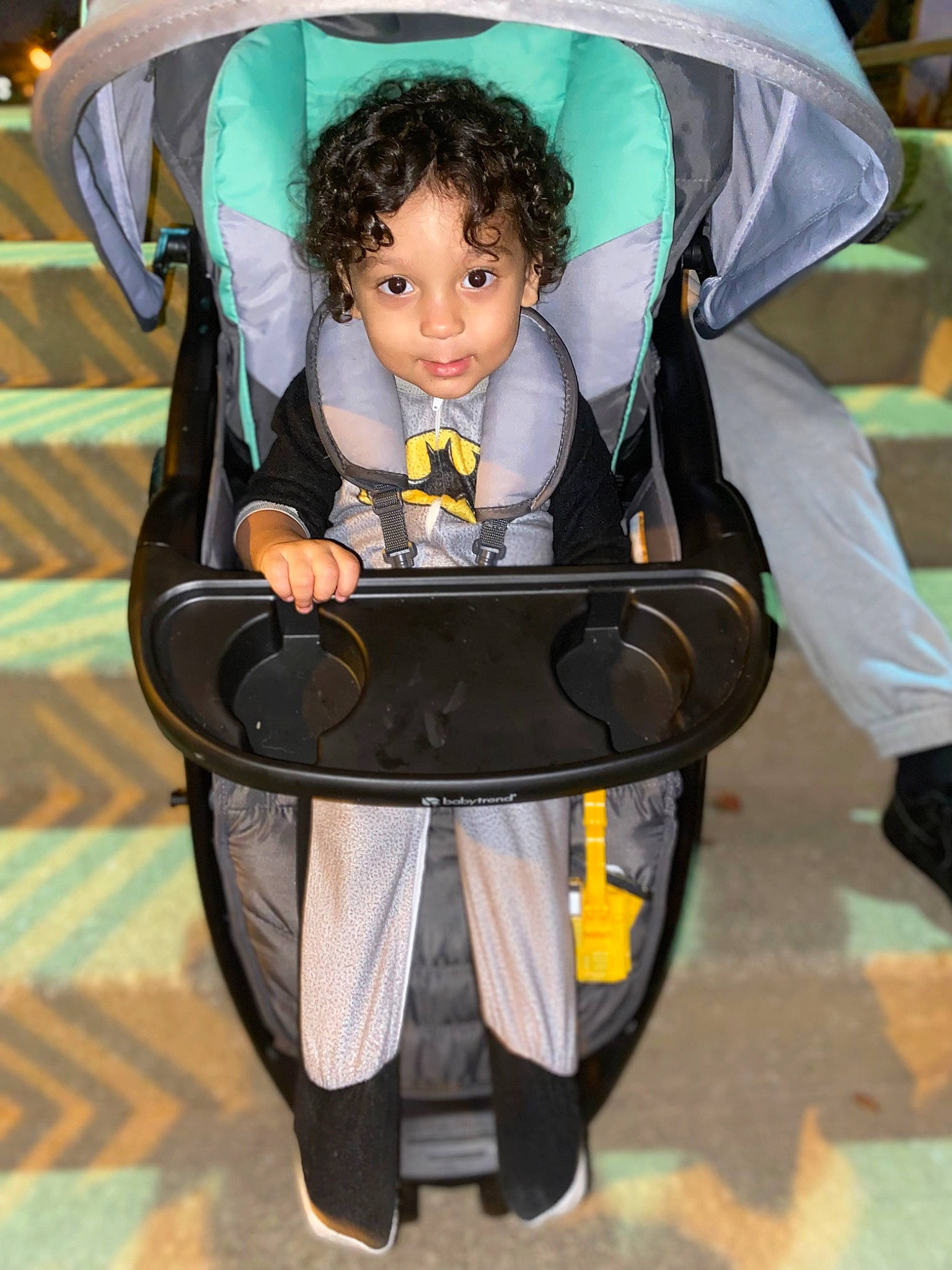 Azai is registered to the contest to win money with this photo: baby, baby_carriage, baby_products, baby_safety, black, chair, child, costume, event, eye, fashion_accessory, fun, person, photograph, sitting, toddler