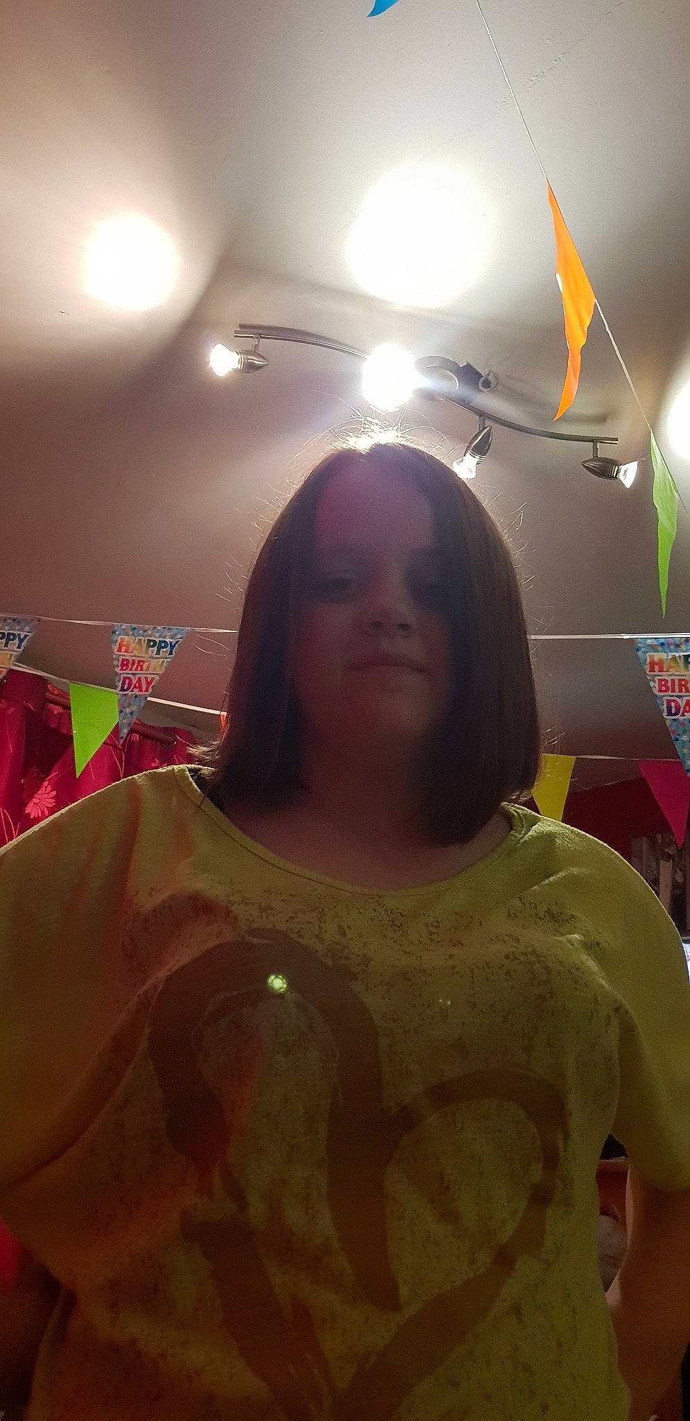 Izaora a rejoint le concours — aidez-le/la à gagner de superbes lots ! fun, girl, human_body, mouth, organ, person, selfie, smile, snapshot