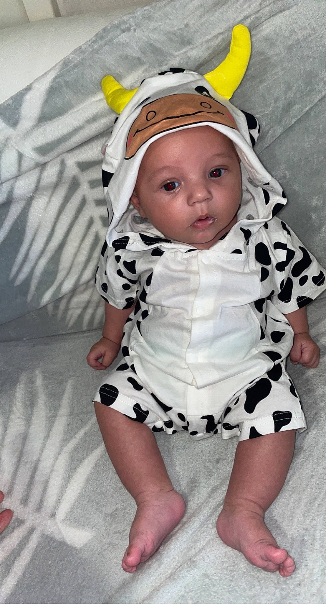 Nayte a rejoint le concours — aidez-le/la à gagner de superbes lots ! baby, baby_toddler_clothing, cap, child, cool, day_dress, dress, eyelash, fun, head, headpiece, headwear, neck, one_piece_garment, pattern, person, pink, skin, sleeve, t_shirt