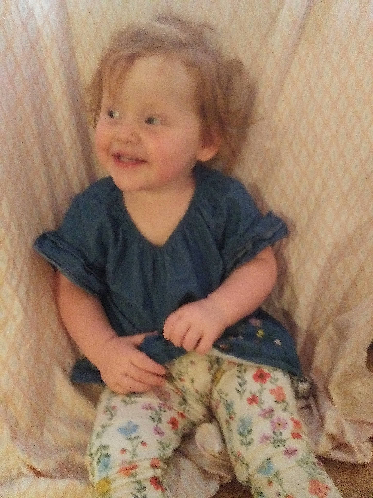 Kristina is registered to the contest to win money with this photo: baby, cheek, child, eye, face, head, human, leg, person, play, sitting, skin, sleeve, smile, toddler