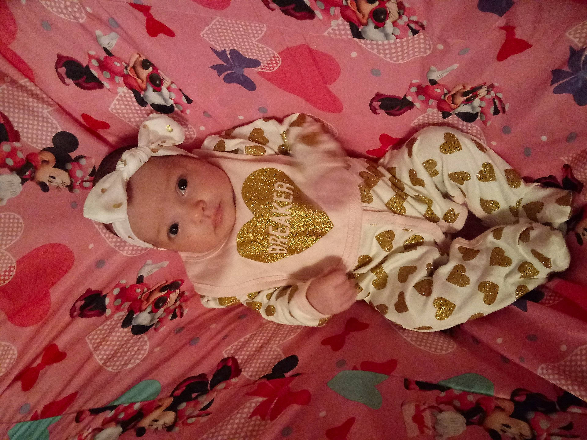 Analyn is registered to the contest to win money with this photo: art, flower, person, petal, pink, product, textile