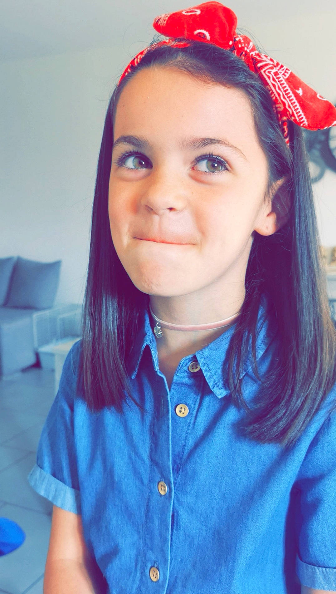 Kassia a rejoint le concours — aidez-le/la à gagner de superbes lots ! black_hair, blue, cap, chin, clothing, cool, electric_blue, eyebrow, eyelash, forehead, happy, jaw, joy, lip, long_hair, neck, outerwear, person, skin, sleeve